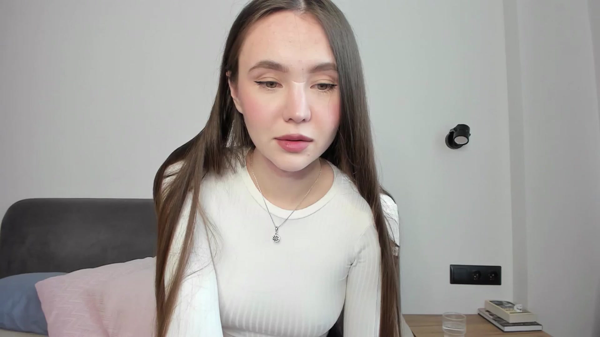 Gallery image thumbnail from SofiaShy's myfreecams stream on, 05/12/2024, 11:55 image 19 of 20