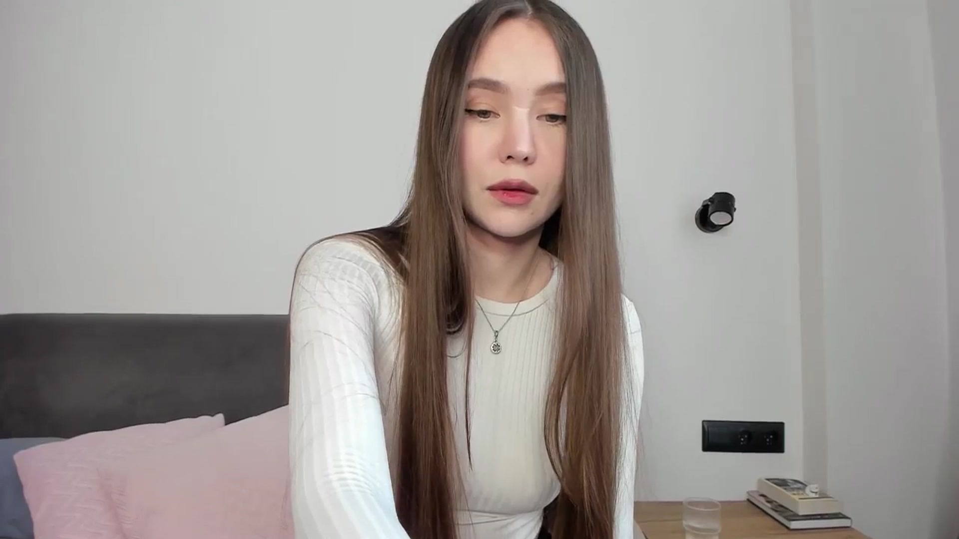 Gallery image thumbnail from SofiaShy's myfreecams stream on, 05/12/2024, 12:31 image 18 of 20