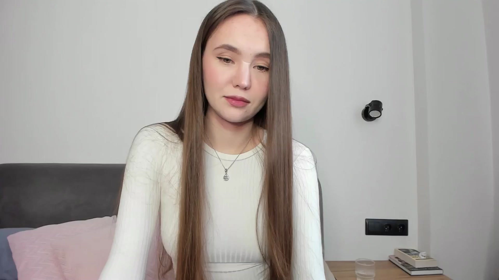Gallery image thumbnail from SofiaShy's myfreecams stream on, 05/12/2024, 12:31 image 10 of 20