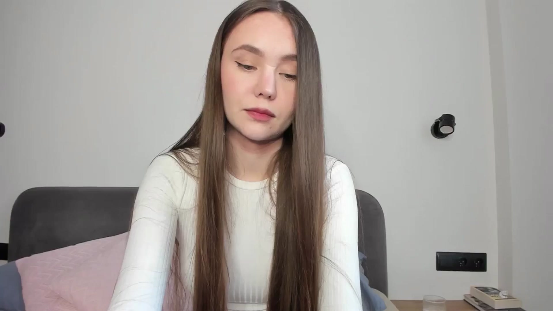 Gallery image thumbnail from SofiaShy's myfreecams stream on, 05/12/2024, 13:58 image 10 of 20