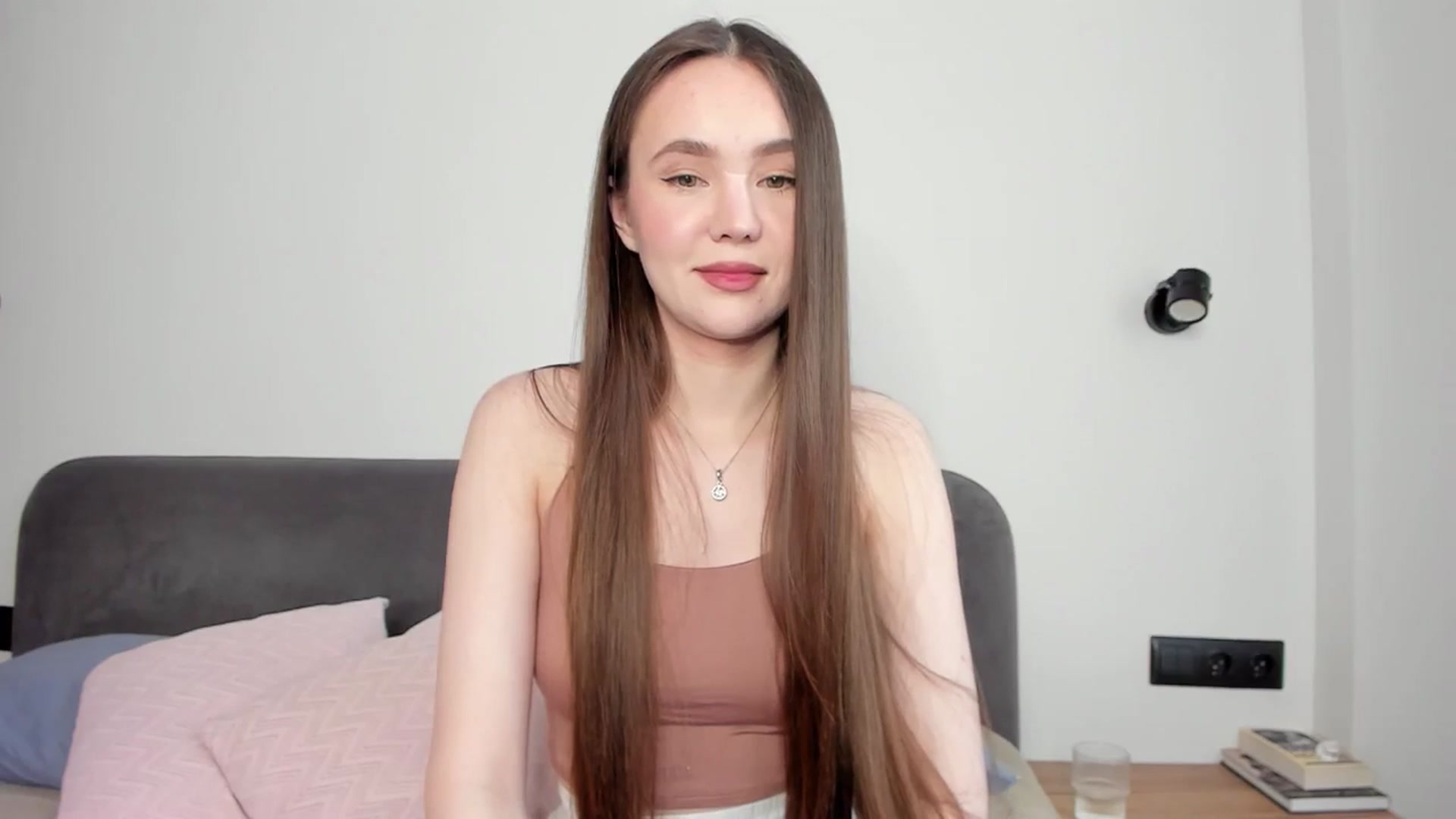 Gallery image thumbnail from SofiaShy's myfreecams stream on, 05/13/2024, 12:39 image 13 of 20