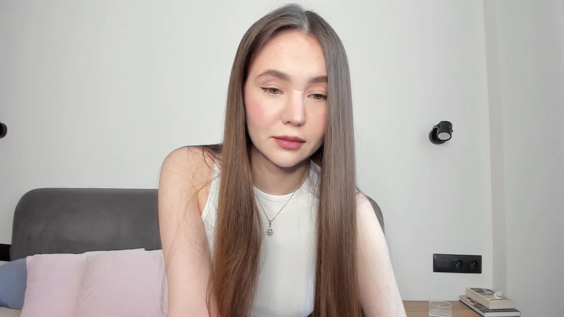 Gallery image thumbnail from SofiaShy's myfreecams stream on, 05/15/2024, 11:30 image 9 of 20
