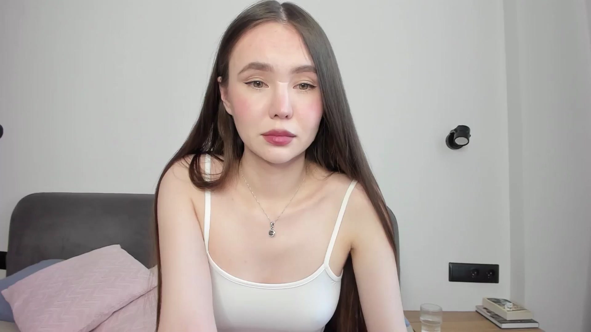 Gallery image thumbnail from SofiaShy's myfreecams stream on, 05/17/2024, 11:45 image 14 of 20