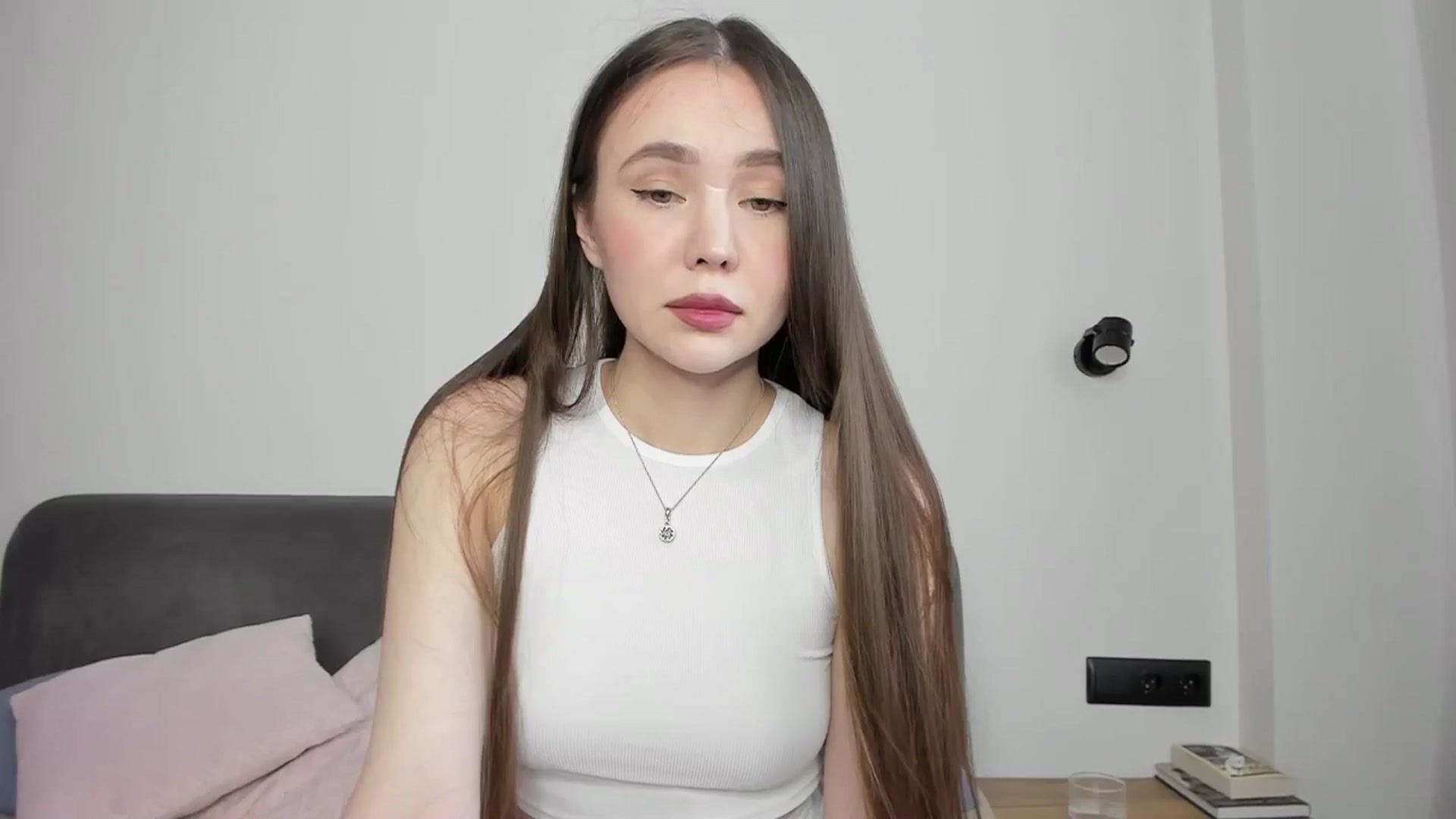 Gallery image thumbnail from SofiaShy's myfreecams stream on, 05/18/2024, 12:00 image 17 of 20