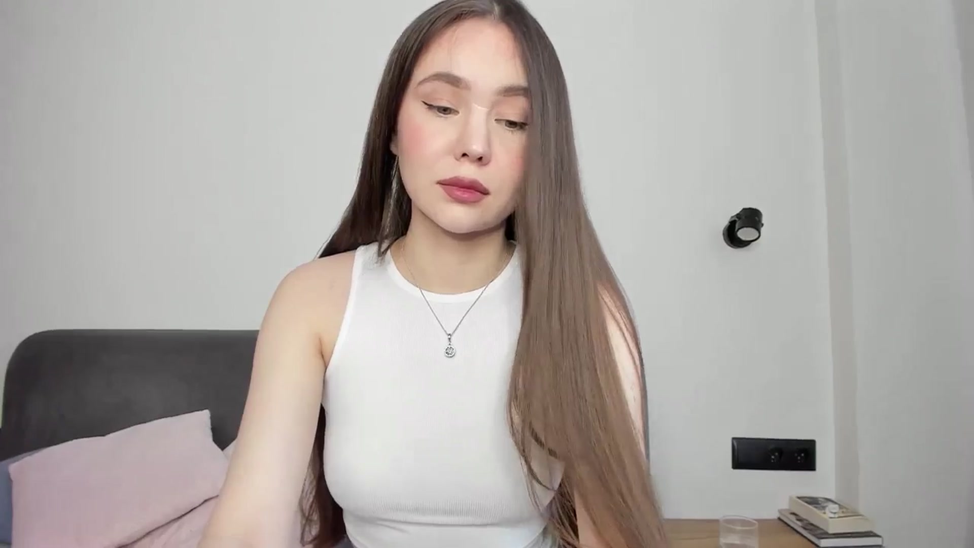 Gallery image thumbnail from SofiaShy's myfreecams stream on, 05/18/2024, 12:00 image 12 of 20