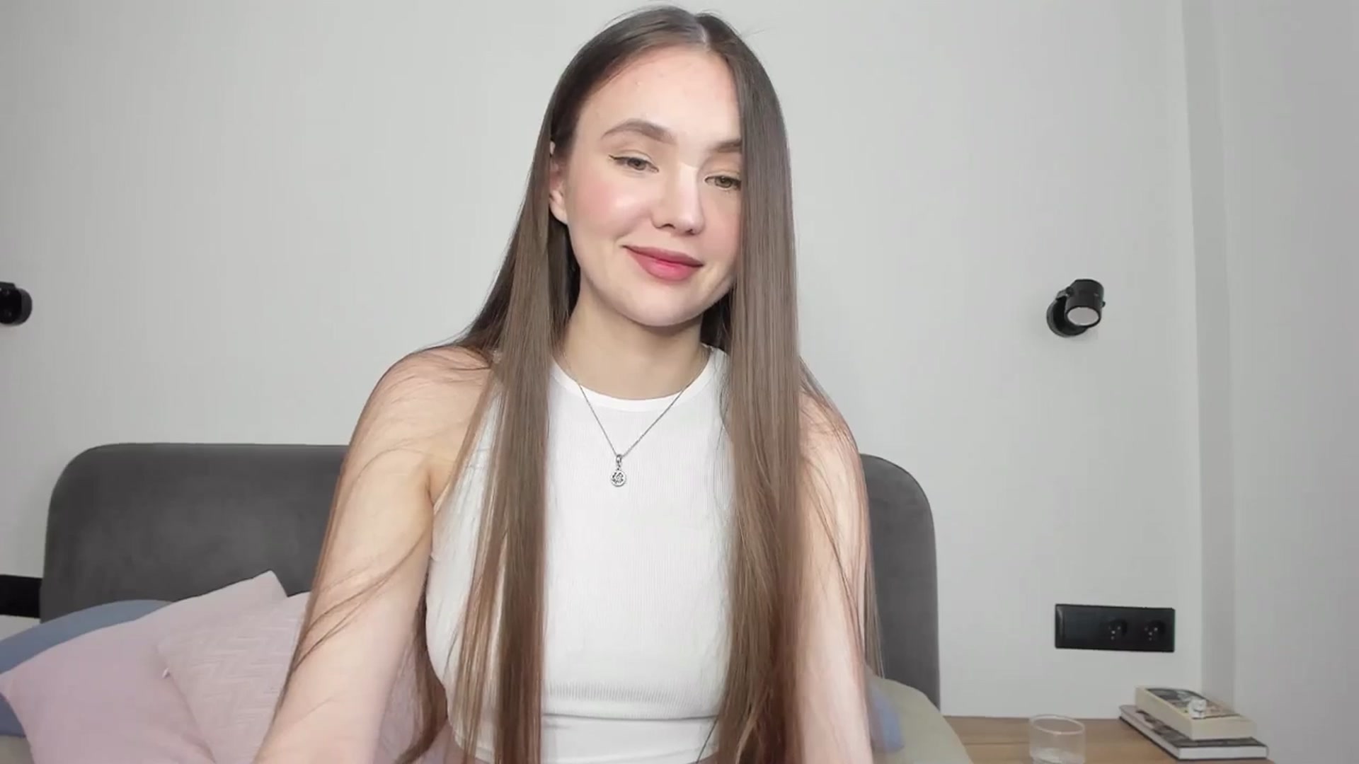 Gallery image thumbnail from SofiaShy's myfreecams stream on, 05/18/2024, 13:11 image 19 of 20