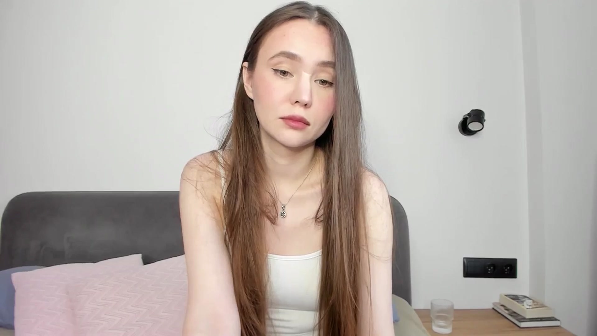 Gallery image thumbnail from SofiaShy's myfreecams stream on, 05/19/2024, 14:05 image 8 of 20