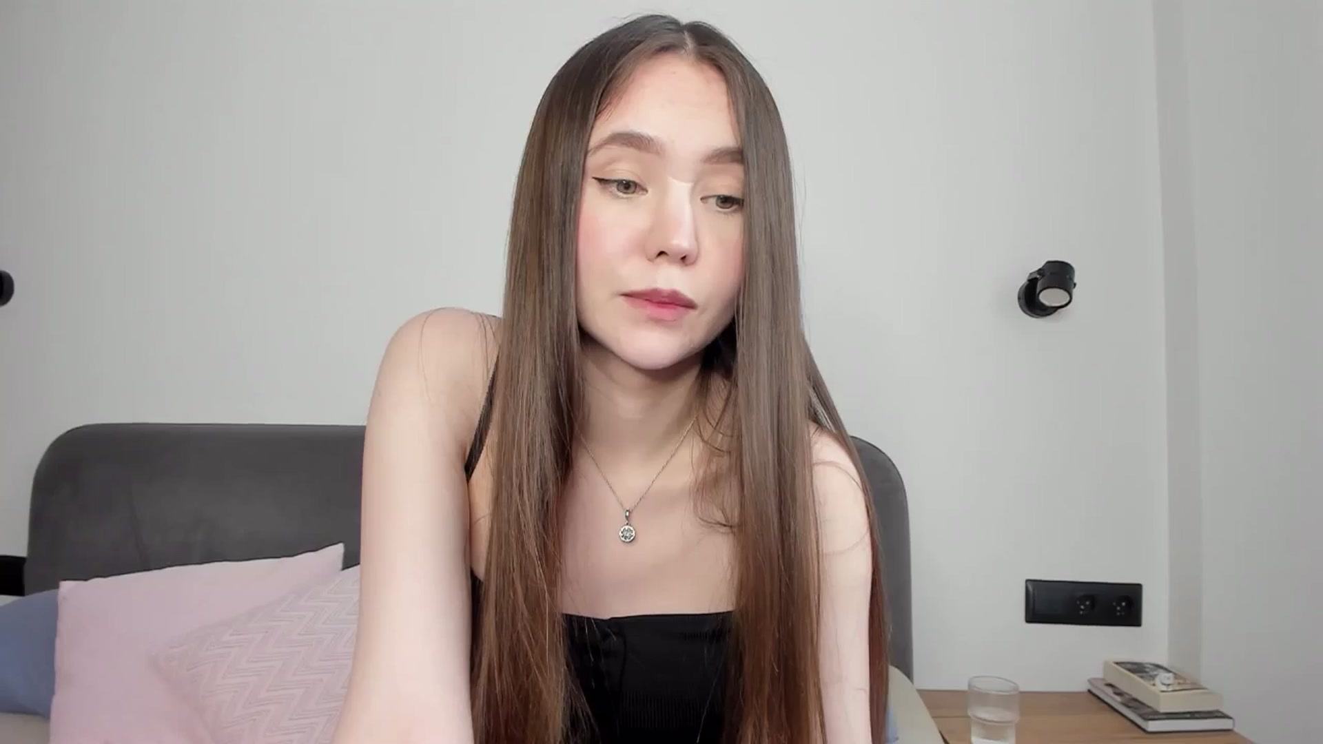 Gallery image thumbnail from SofiaShy's myfreecams stream on, 05/20/2024, 14:18 image 15 of 20