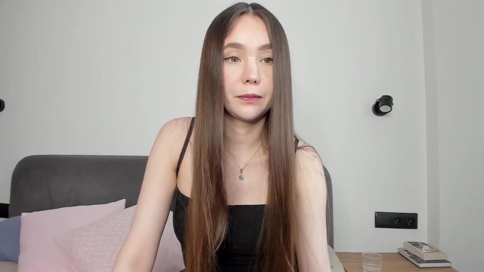 Gallery image thumbnail from SofiaShy's myfreecams stream on, 05/20/2024, 14:18 image 20 of 20