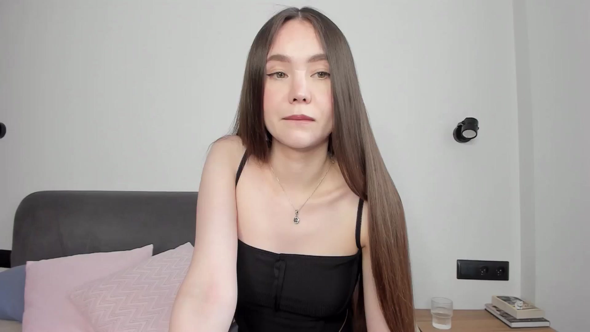 Gallery image thumbnail from SofiaShy's myfreecams stream on, 05/20/2024, 14:18 image 6 of 20