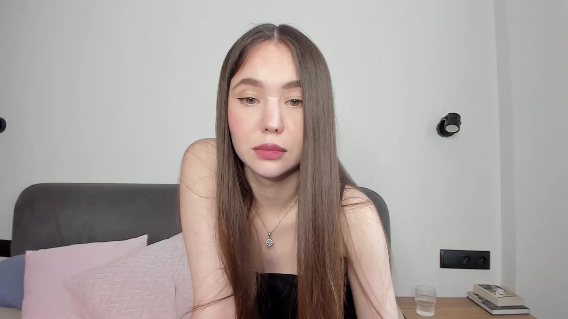 Gallery image thumbnail from SofiaShy's myfreecams stream on, 05/20/2024, 14:18 image 1 of 20