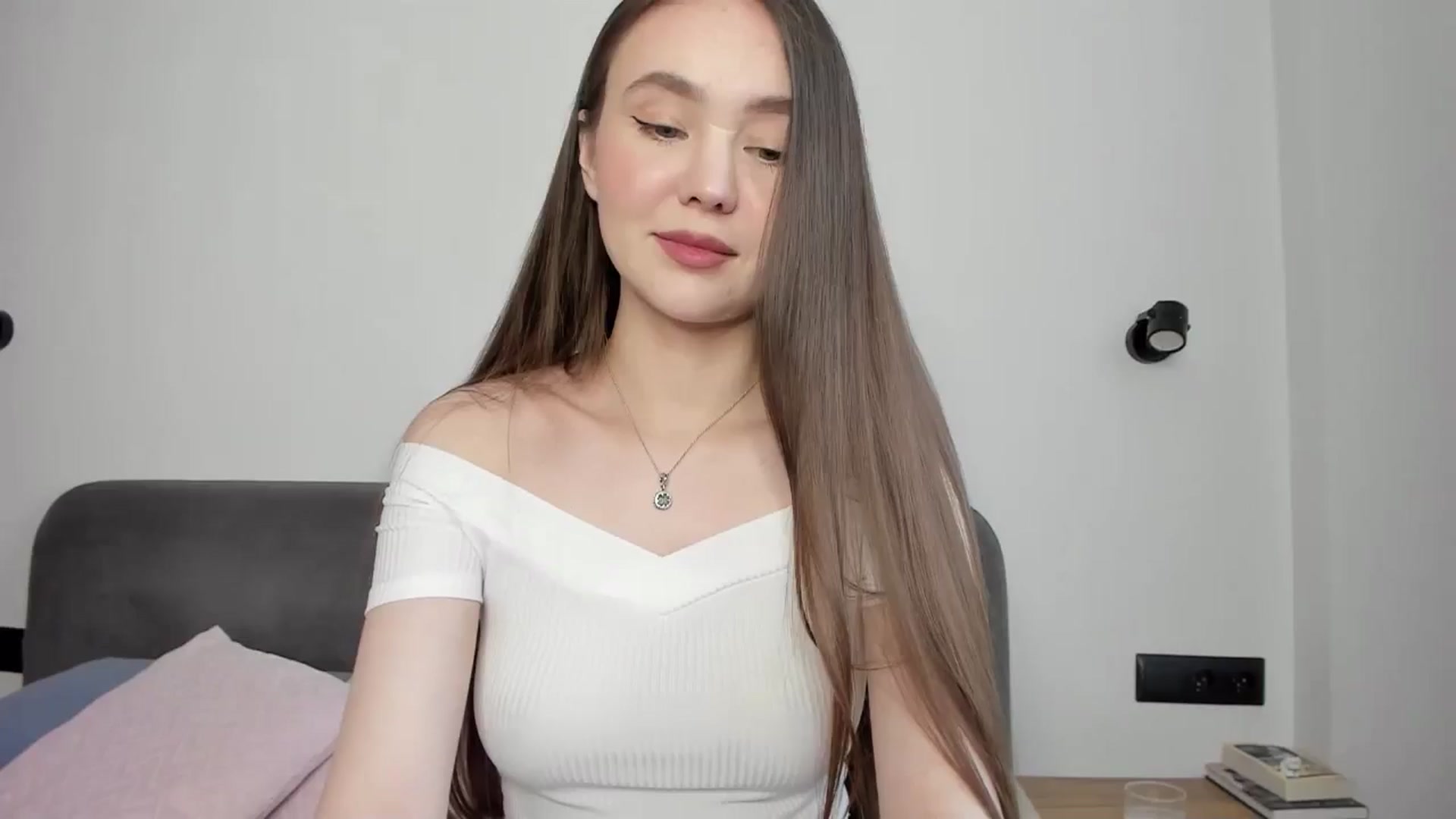 Gallery image thumbnail from SofiaShy's myfreecams stream on, 05/21/2024, 12:21 image 16 of 20