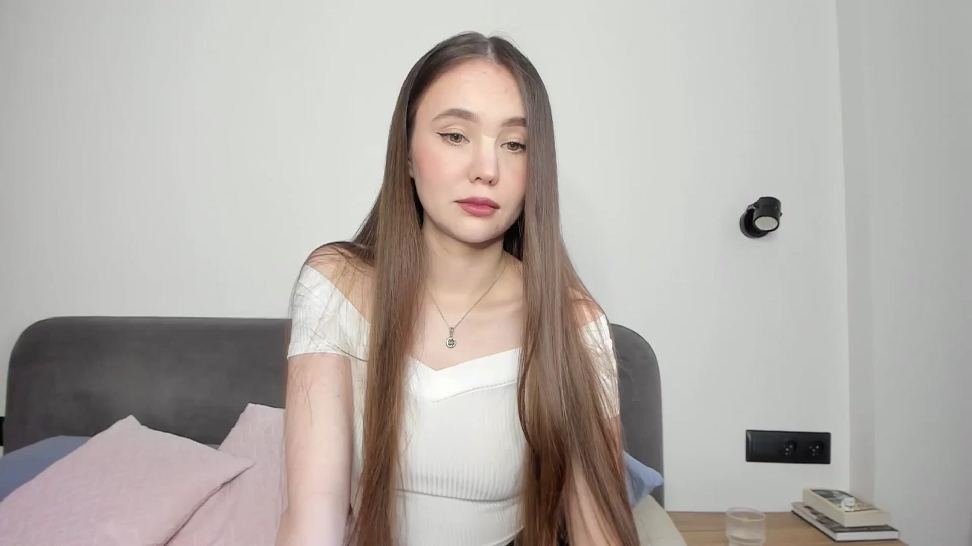 Gallery image thumbnail from SofiaShy's myfreecams stream on, 05/21/2024, 14:33 image 2 of 20