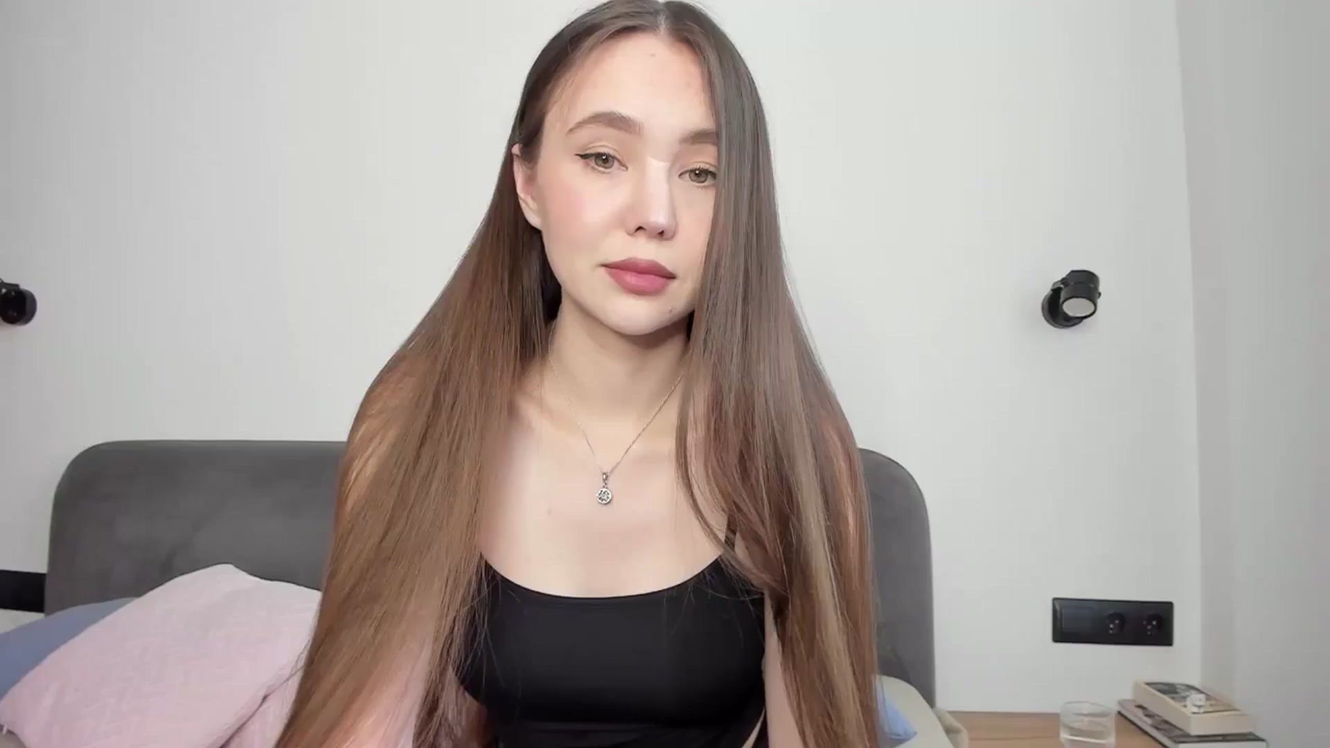 Gallery image thumbnail from SofiaShy's myfreecams stream on, 05/22/2024, 11:40 image 6 of 20