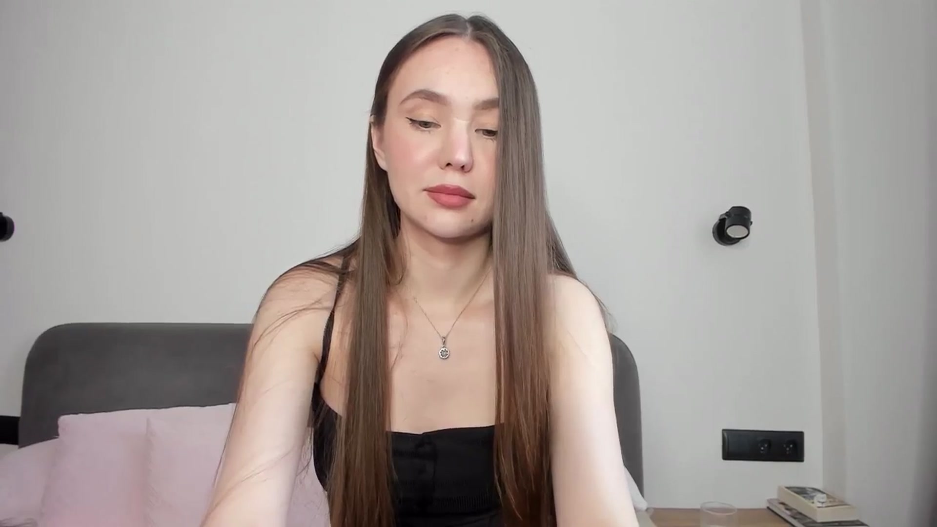 Gallery image thumbnail from SofiaShy's myfreecams stream on, 05/25/2024, 13:36 image 19 of 20