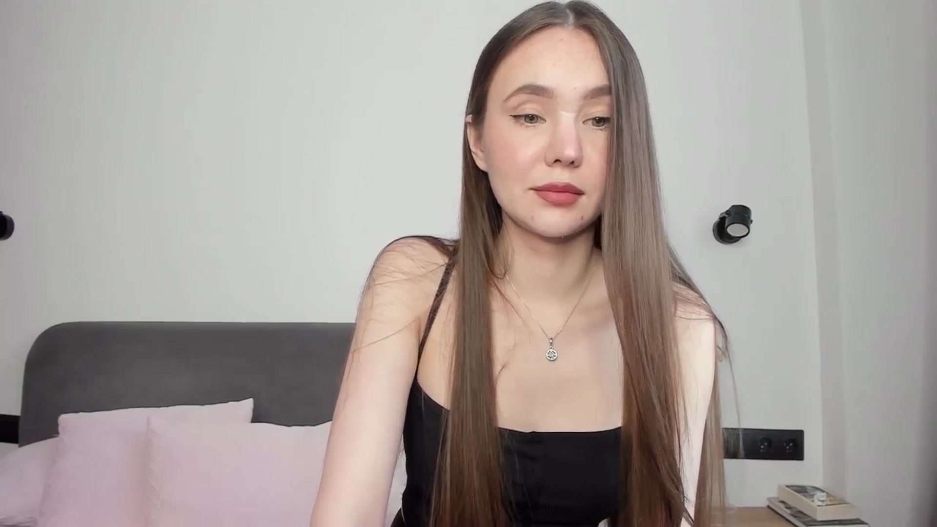 Gallery image thumbnail from SofiaShy's myfreecams stream on, 05/25/2024, 13:36 image 20 of 20