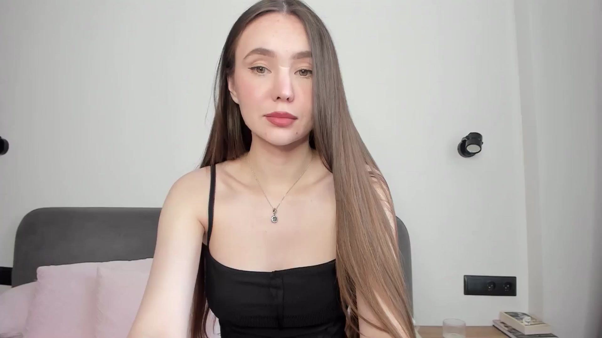 Gallery image thumbnail from SofiaShy's myfreecams stream on, 05/25/2024, 13:36 image 6 of 20