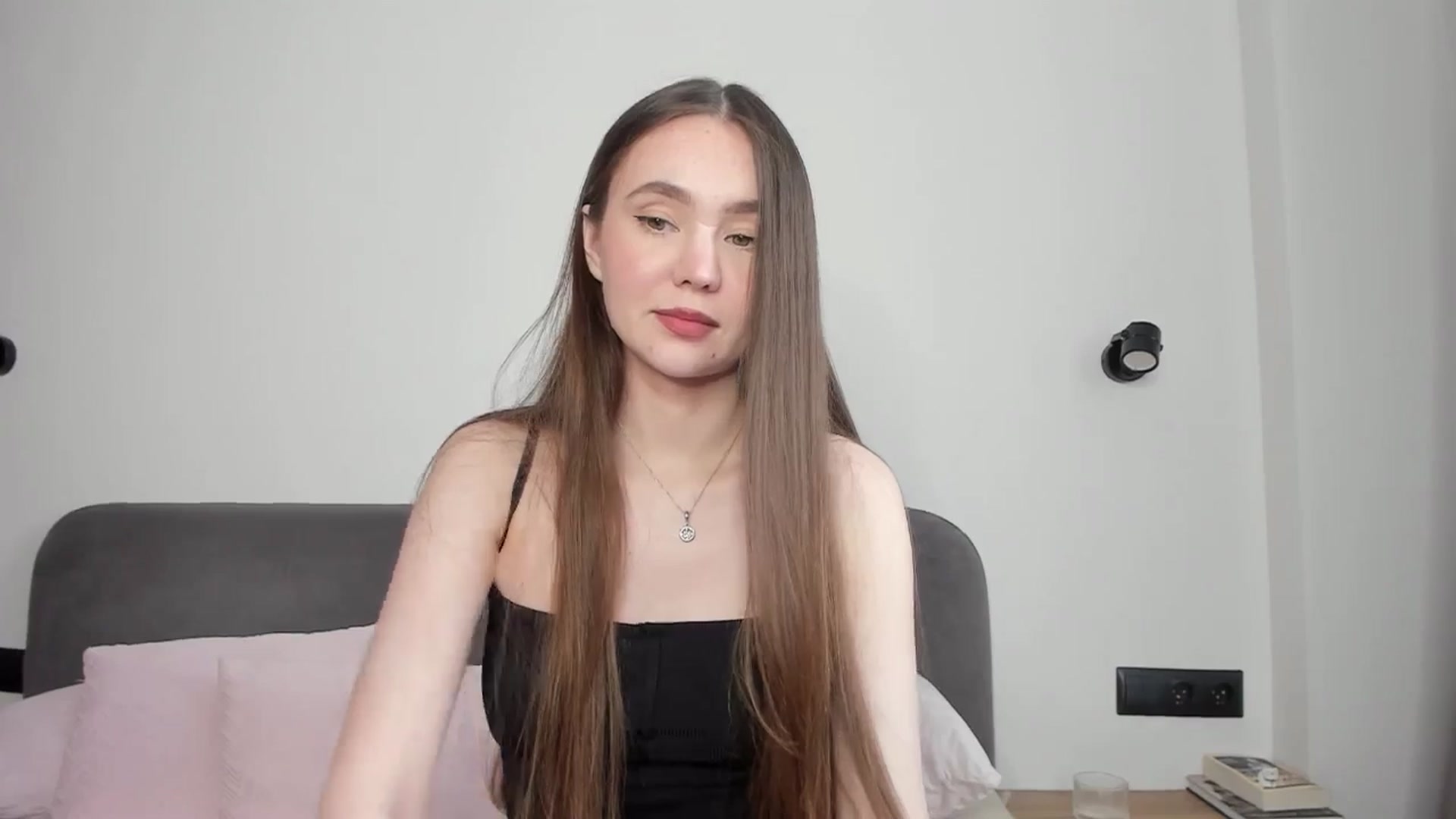 Gallery image thumbnail from SofiaShy's myfreecams stream on, 05/25/2024, 14:40 image 12 of 20