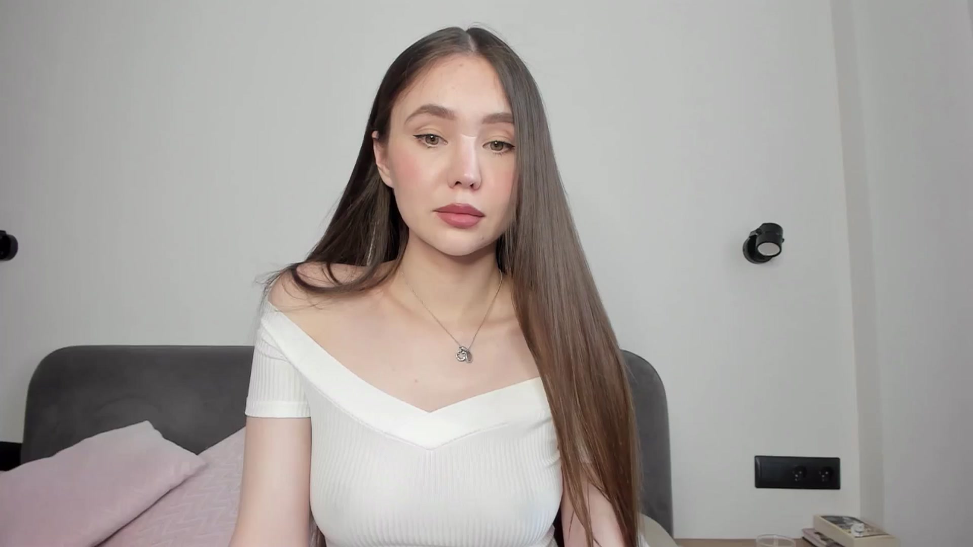 Gallery image thumbnail from SofiaShy's myfreecams stream on, 05/26/2024, 12:31 image 13 of 20