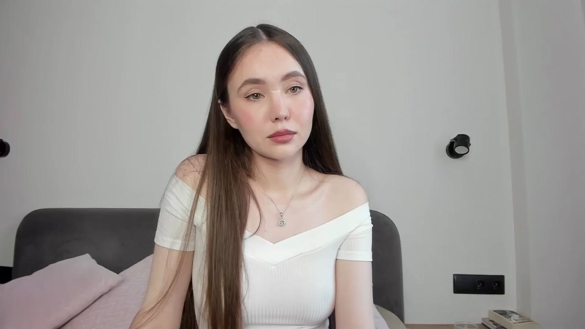 Gallery image thumbnail from SofiaShy's myfreecams stream on, 05/26/2024, 12:31 image 11 of 20