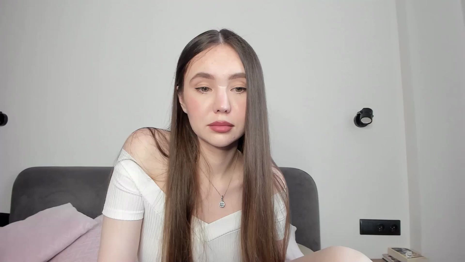 Gallery image thumbnail from SofiaShy's myfreecams stream on, 05/26/2024, 12:31 image 19 of 20