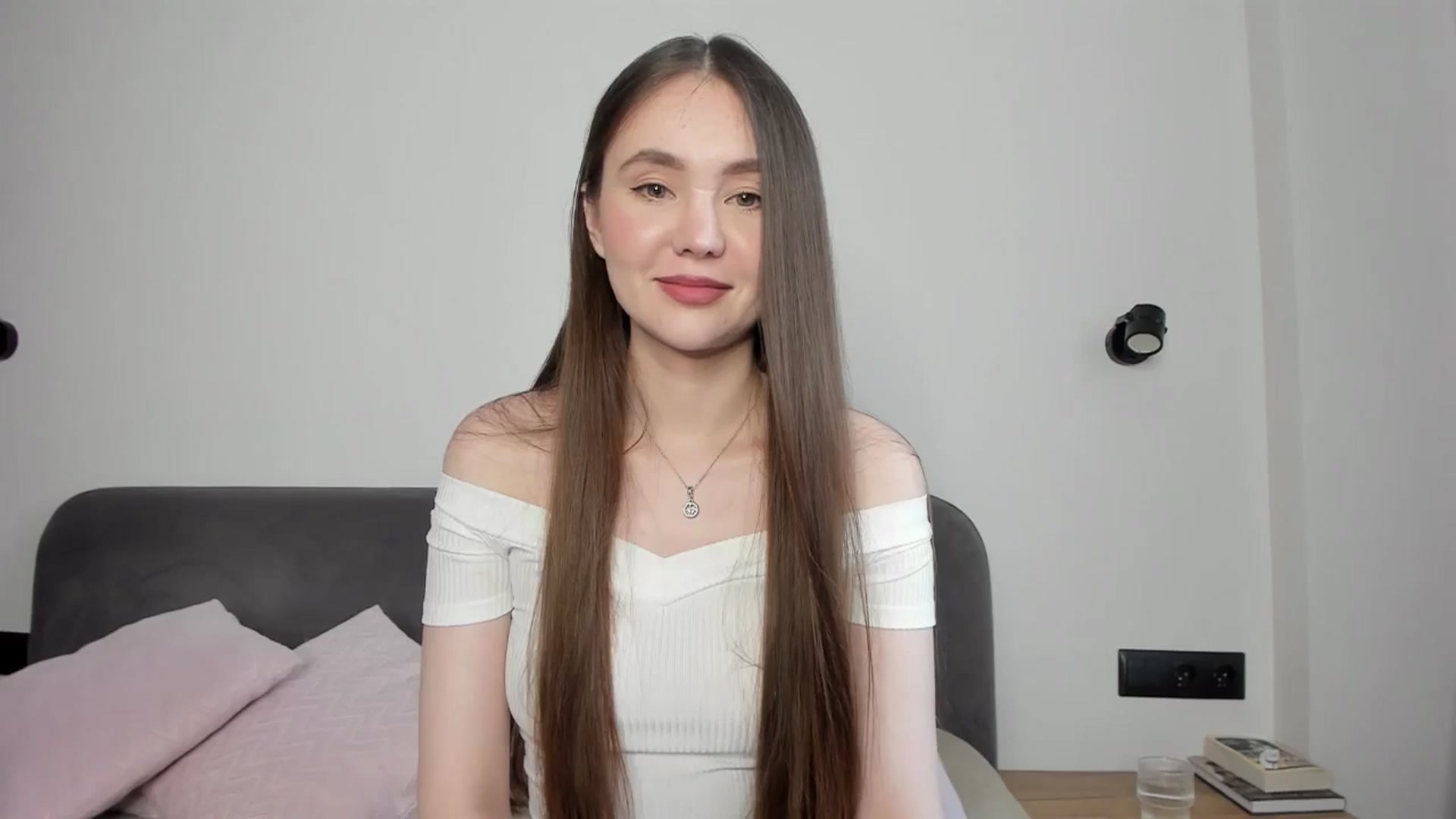 Gallery image thumbnail from SofiaShy's myfreecams stream on, 05/26/2024, 13:09 image 16 of 20