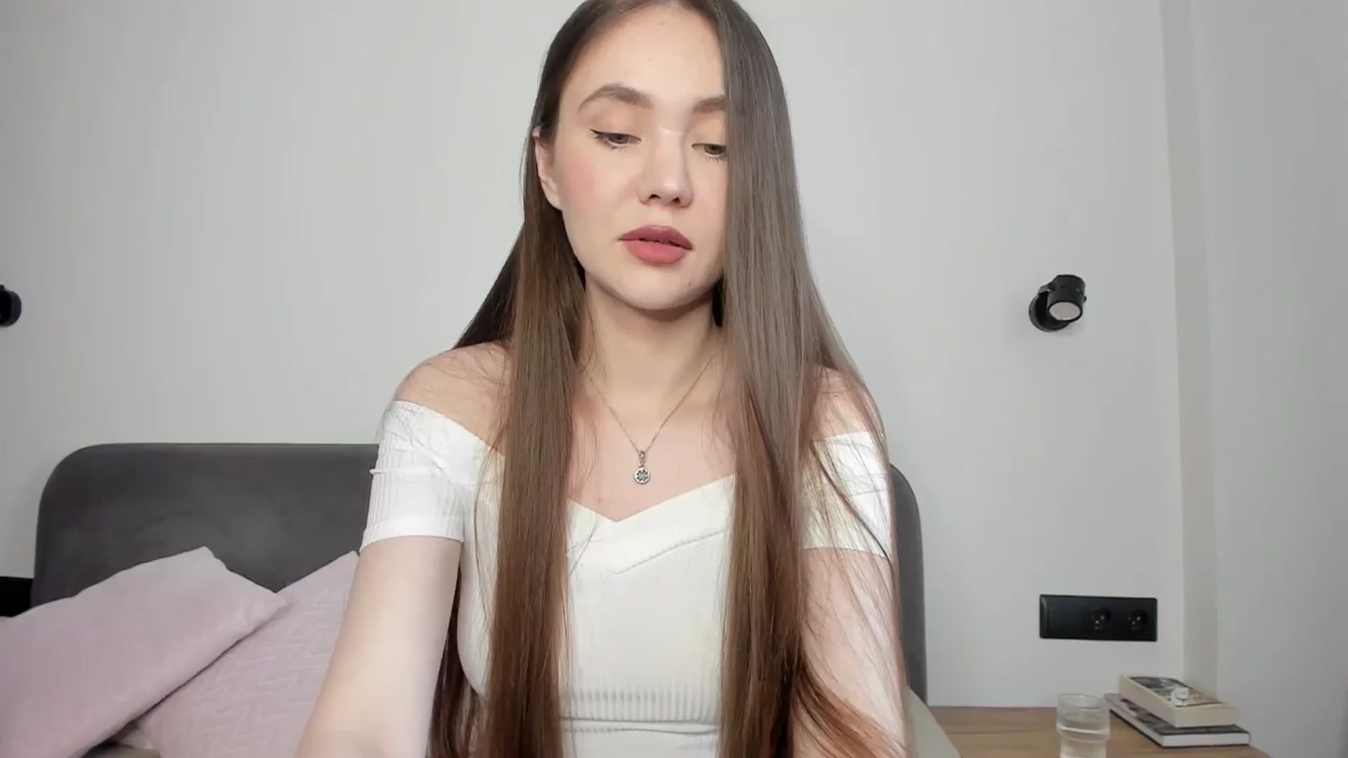 Gallery image thumbnail from SofiaShy's myfreecams stream on, 05/26/2024, 13:09 image 6 of 20
