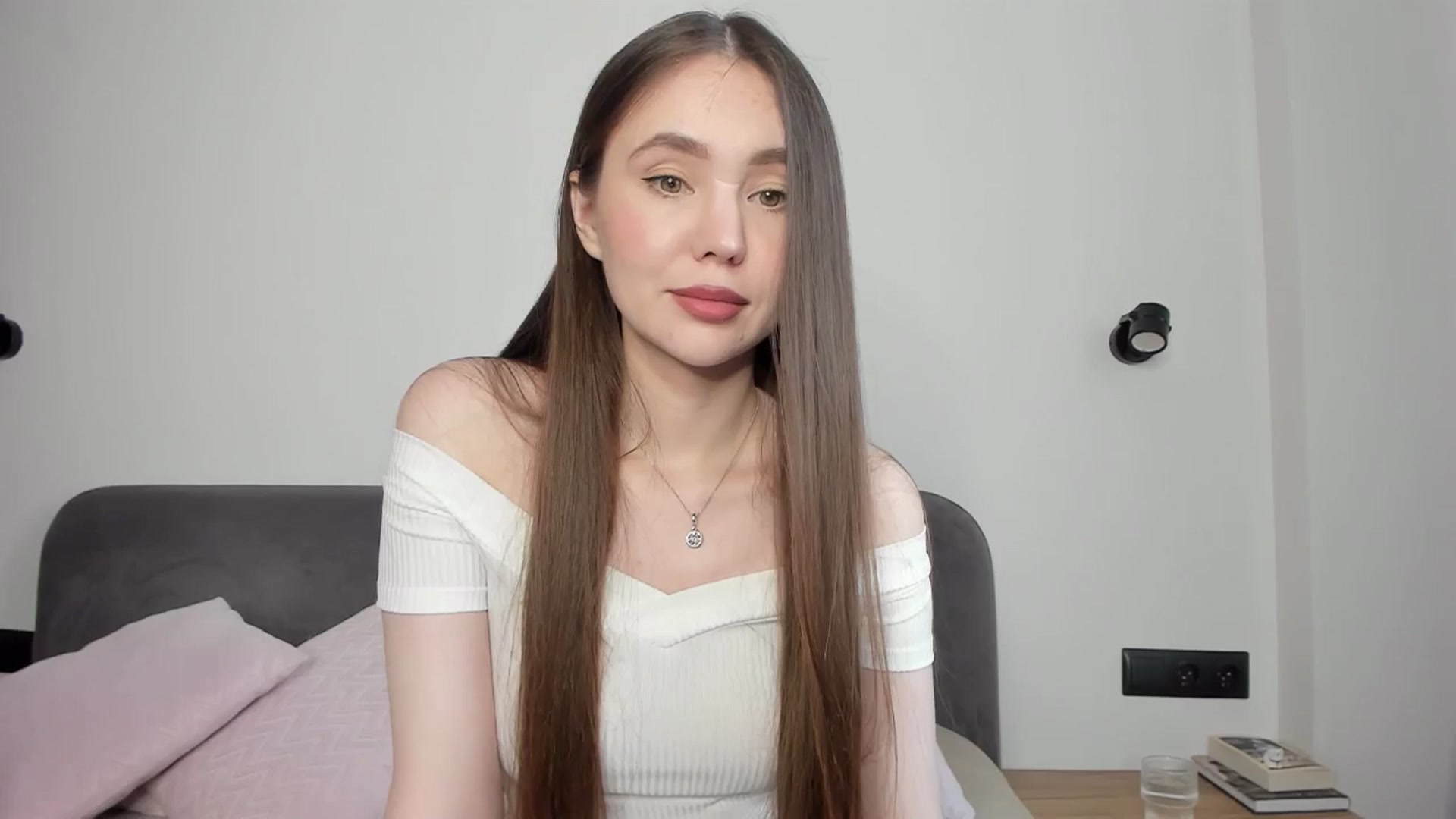 Gallery image thumbnail from SofiaShy's myfreecams stream on, 05/26/2024, 13:09 image 14 of 20