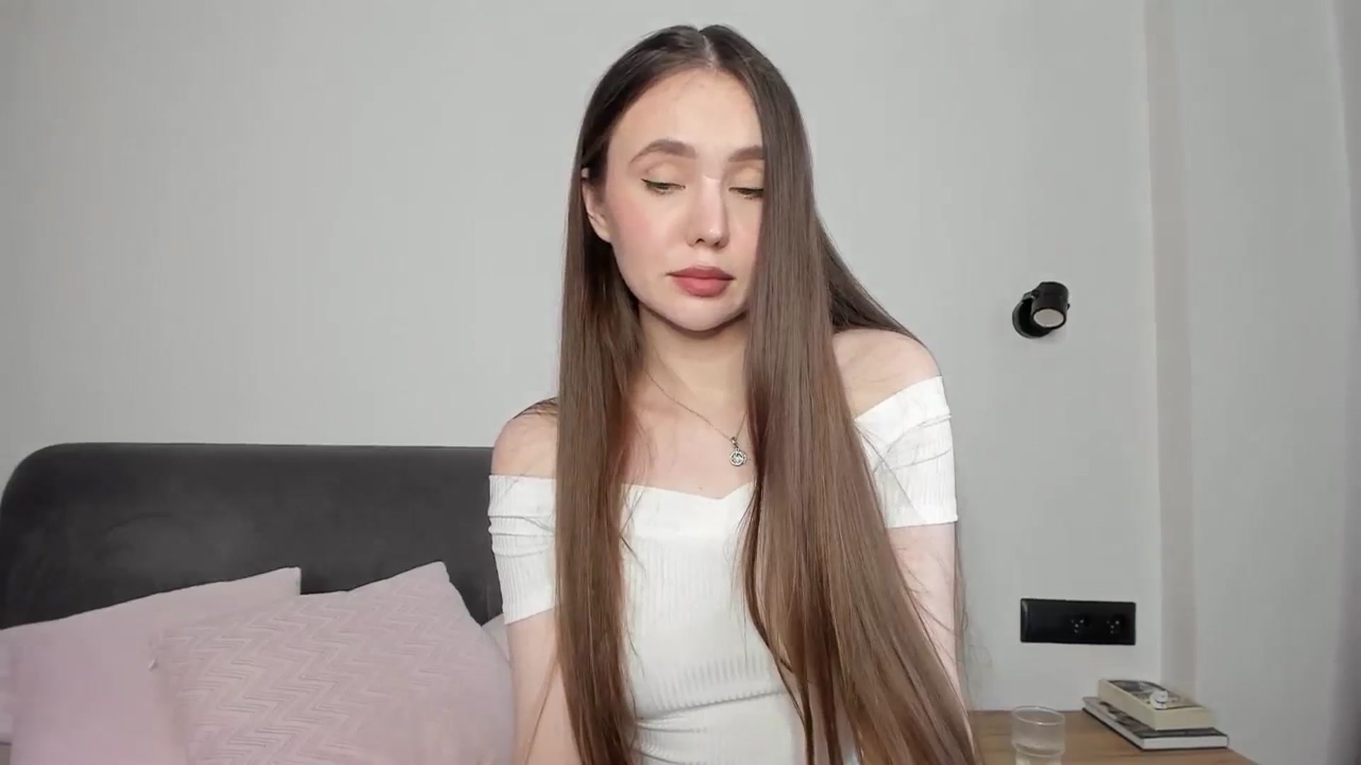 Gallery image thumbnail from SofiaShy's myfreecams stream on, 05/26/2024, 15:08 image 18 of 20