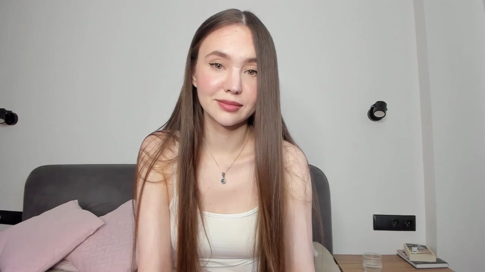 Gallery image thumbnail from SofiaShy's myfreecams stream on, 05/27/2024, 11:56 image 18 of 20