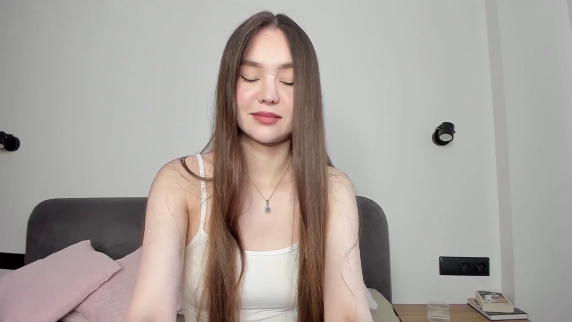Gallery image thumbnail from SofiaShy's myfreecams stream on, 05/27/2024, 12:25 image 8 of 20