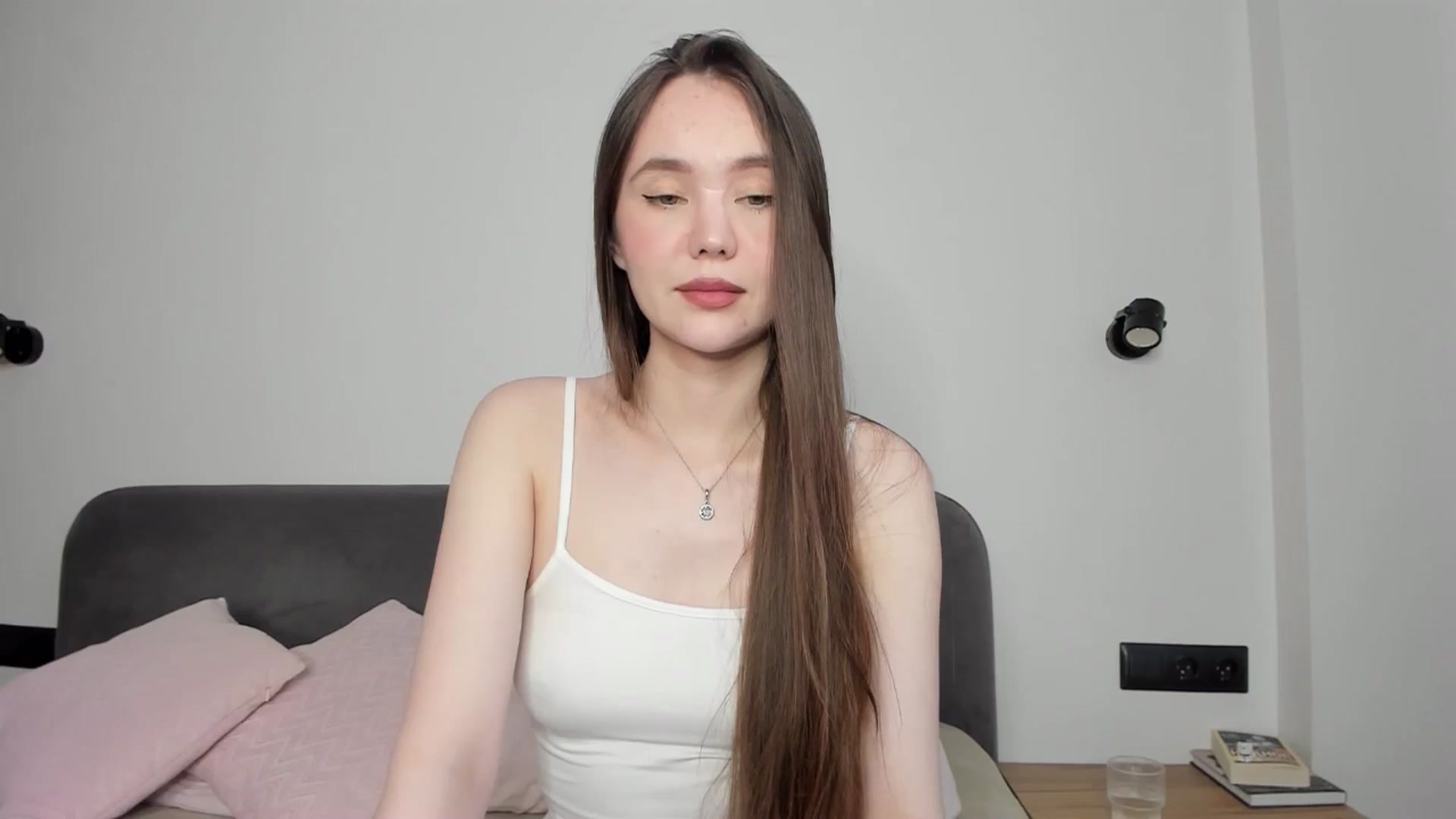 Gallery image thumbnail from SofiaShy's myfreecams stream on, 05/27/2024, 14:13 image 10 of 20