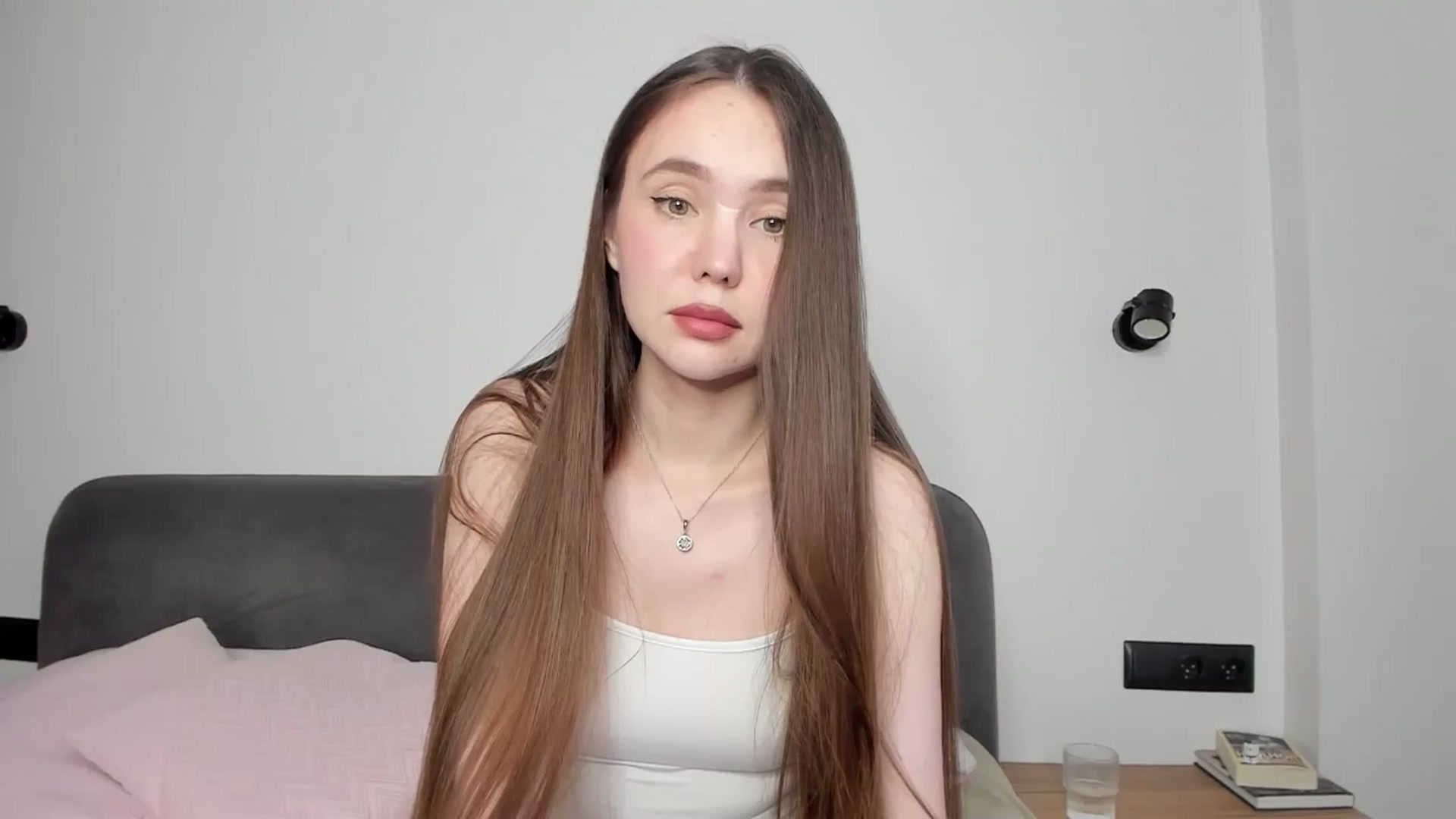Gallery image thumbnail from SofiaShy's myfreecams stream on, 05/27/2024, 15:10 image 12 of 20