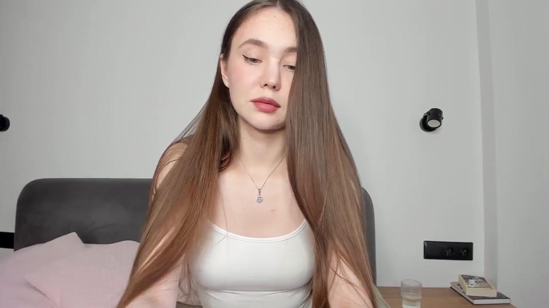 Gallery image thumbnail from SofiaShy's myfreecams stream on, 05/27/2024, 15:10 image 11 of 20