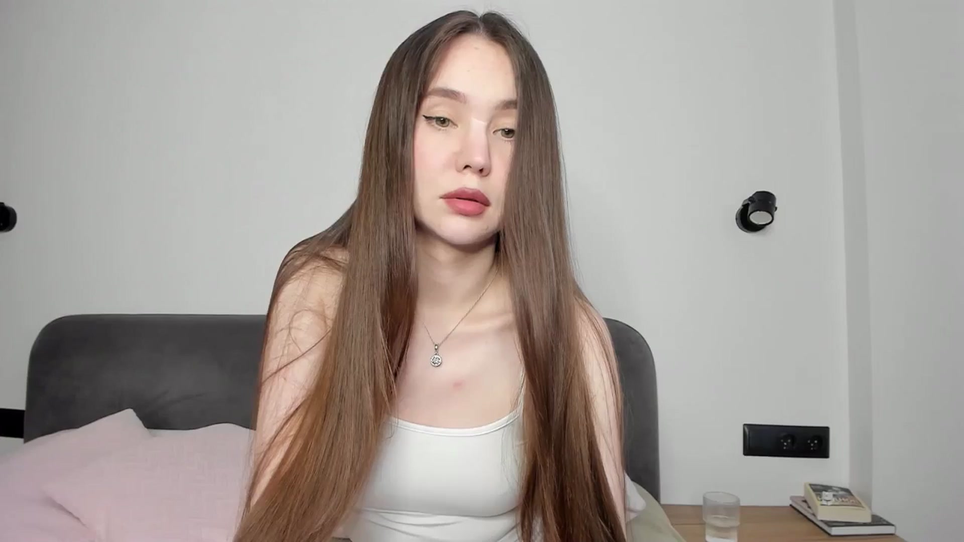 Gallery image thumbnail from SofiaShy's myfreecams stream on, 05/27/2024, 15:10 image 8 of 20