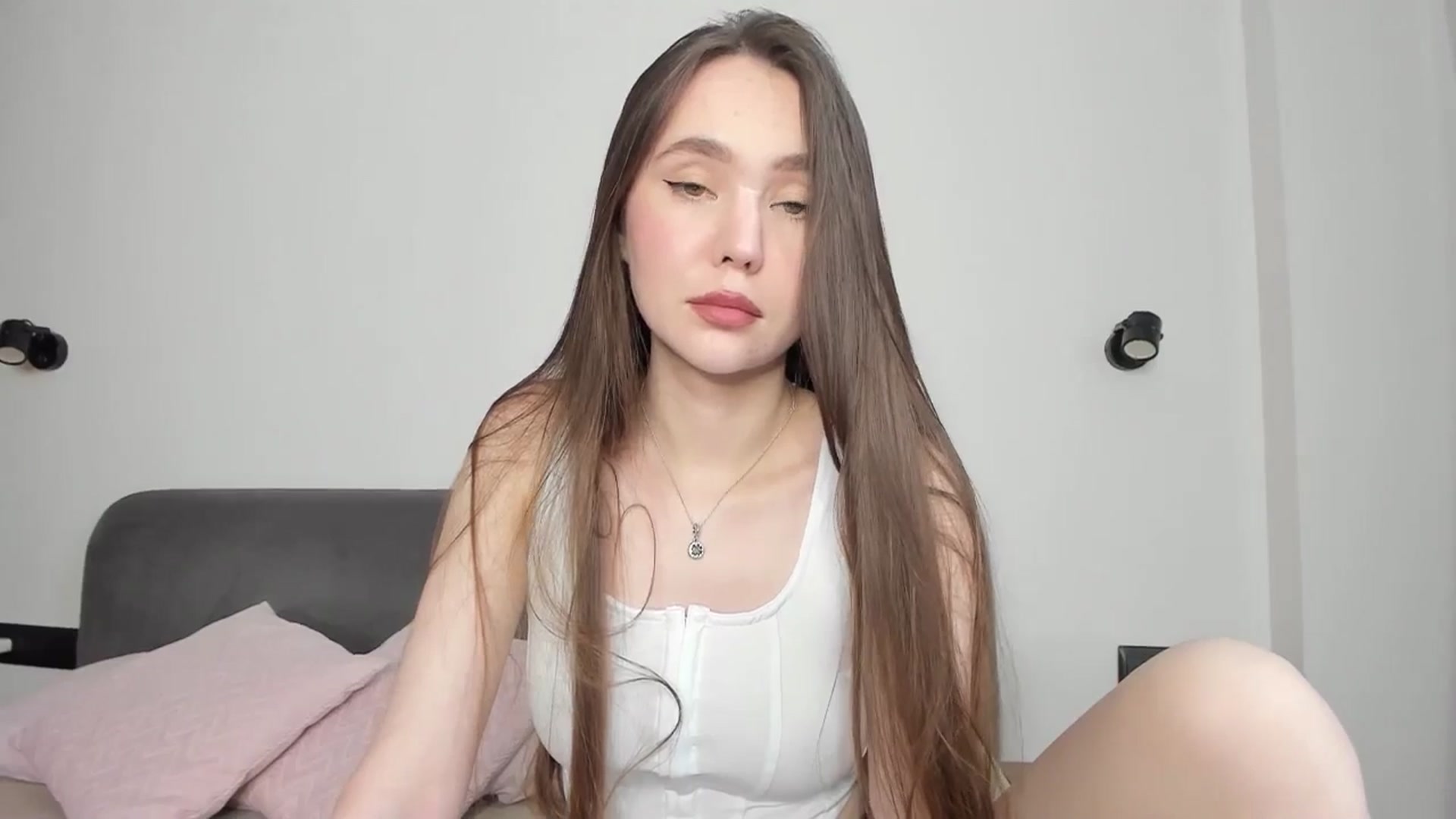 Gallery image thumbnail from SofiaShy's myfreecams stream on, 05/31/2024, 13:24 image 8 of 20
