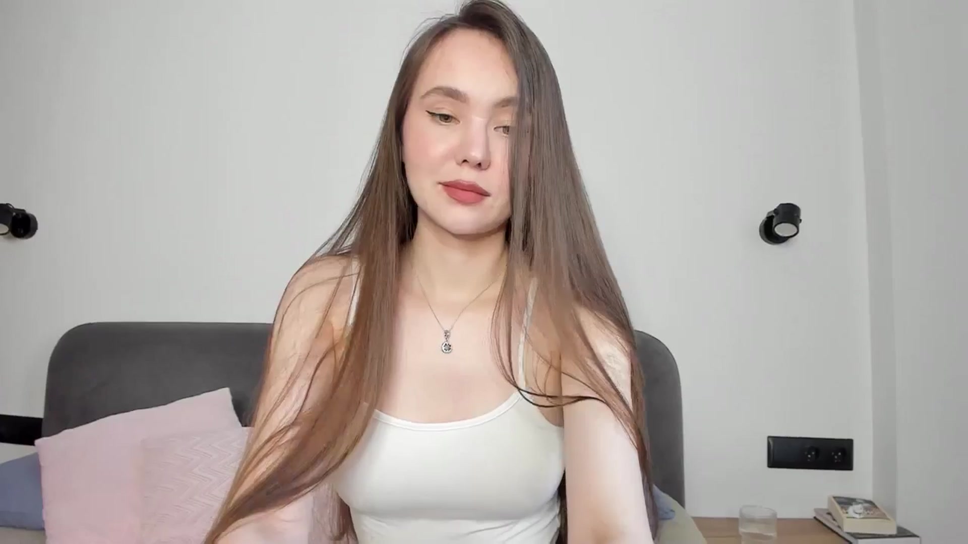 Gallery image thumbnail from SofiaShy's myfreecams stream on, 06/04/2024, 14:08 image 5 of 20