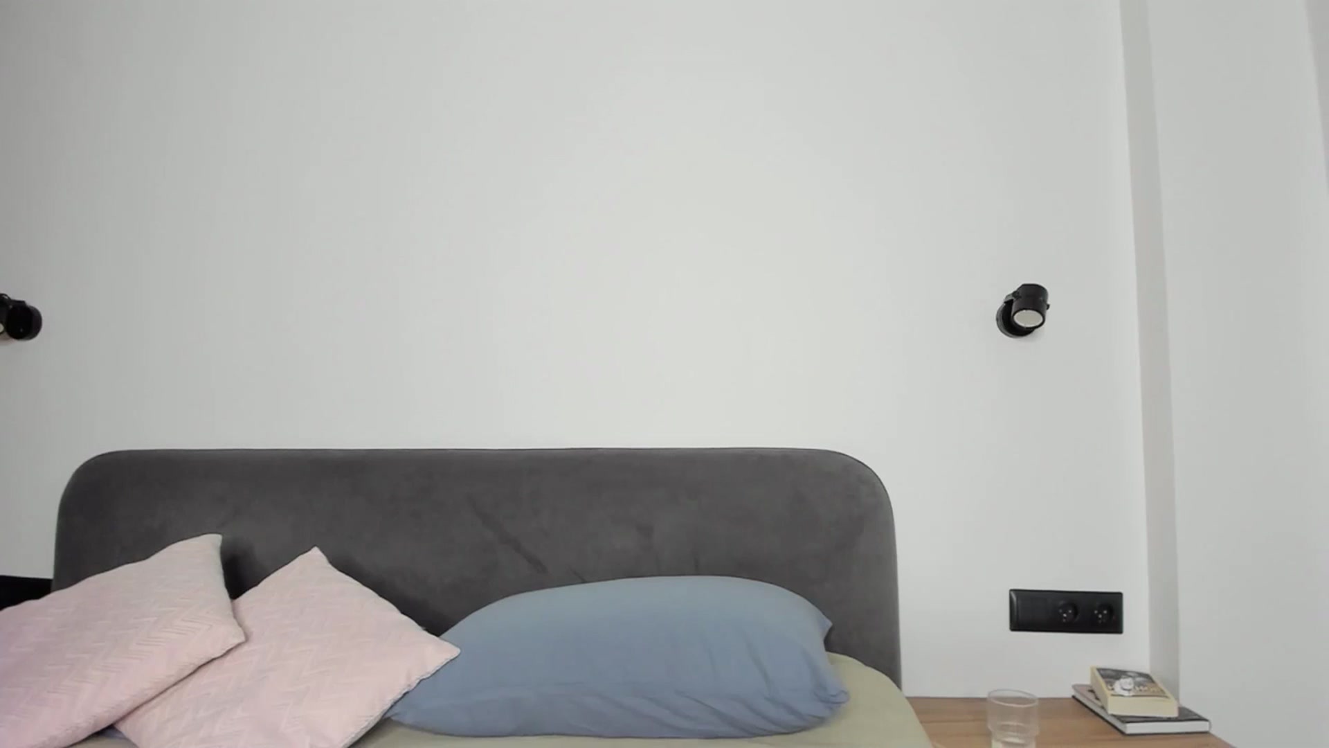 Gallery image thumbnail from SofiaShy's myfreecams stream on, 06/06/2024, 14:29 image 13 of 20