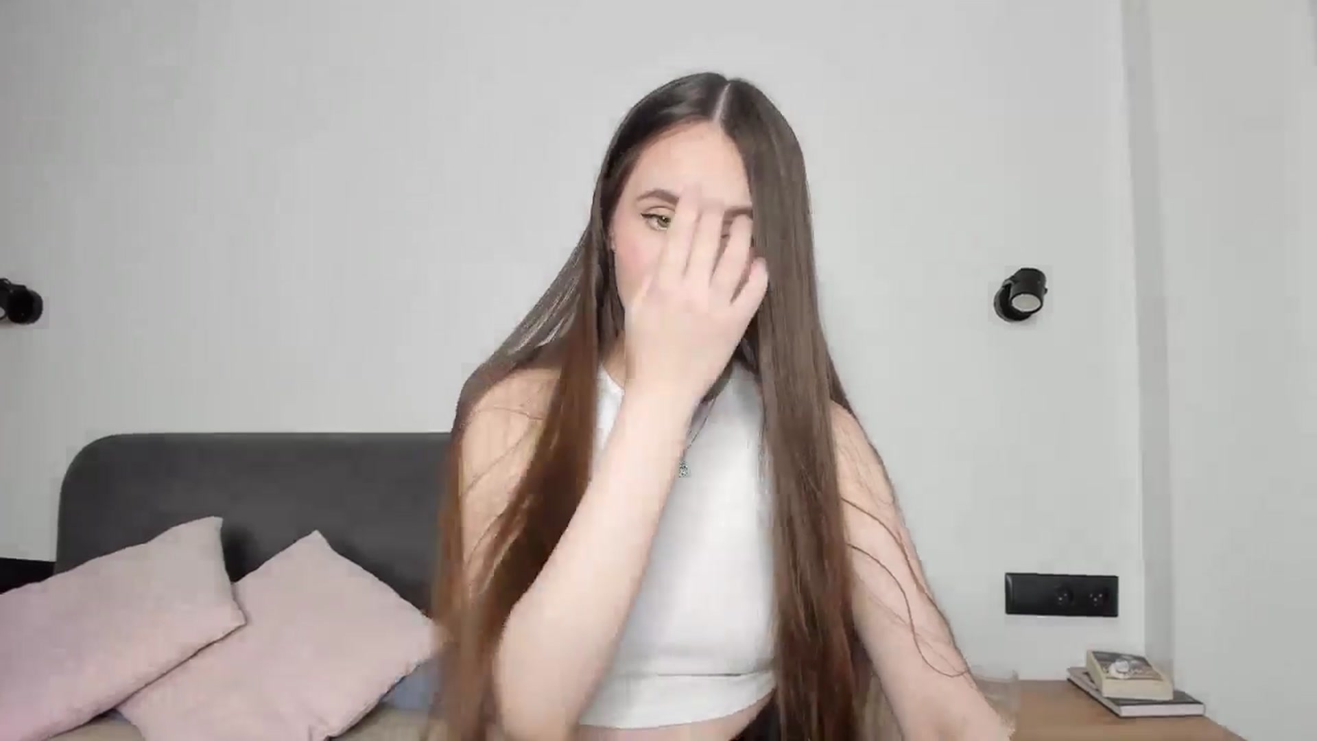 Gallery image thumbnail from SofiaShy's myfreecams stream on, 06/06/2024, 14:29 image 20 of 20