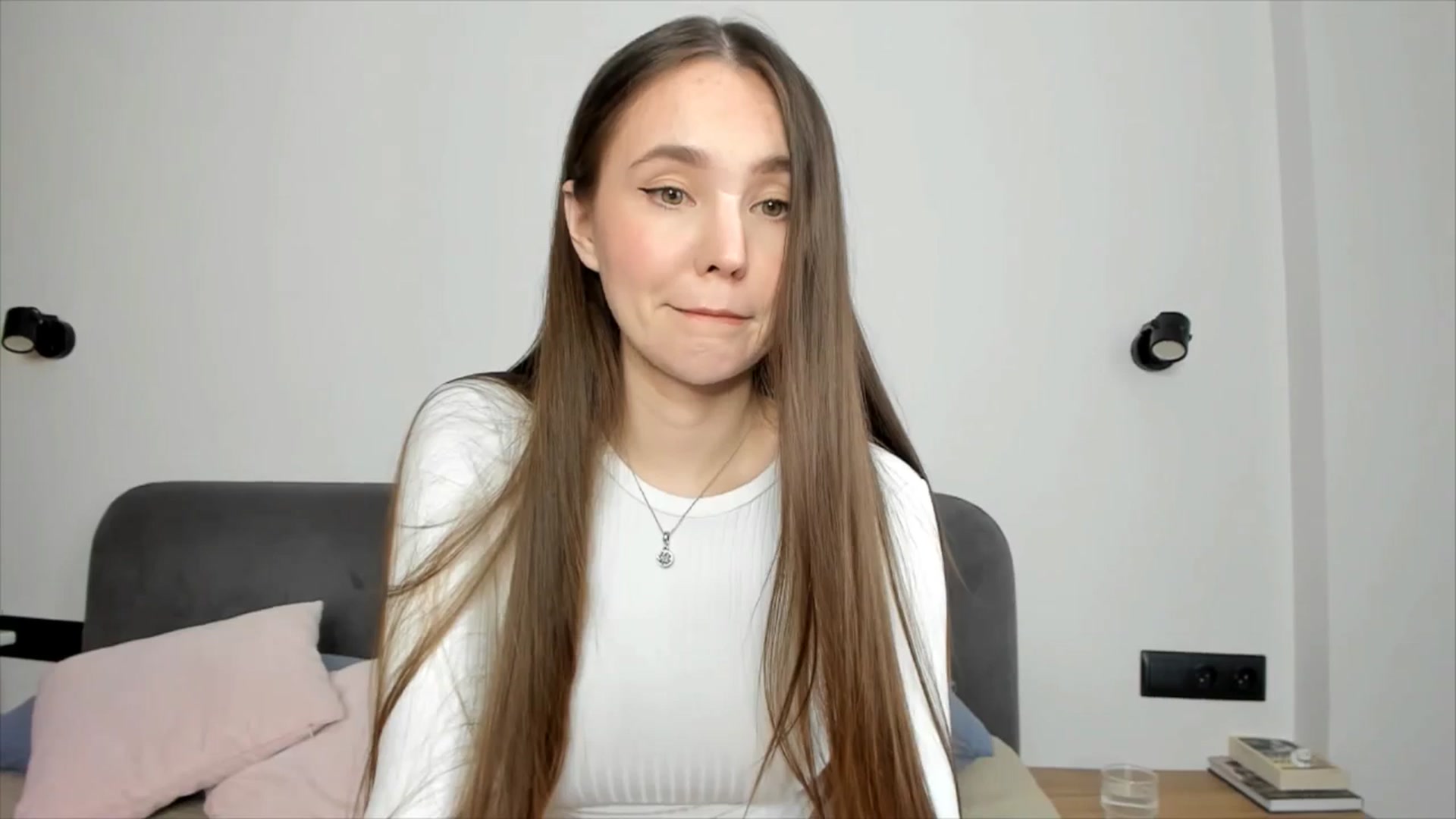 Gallery image thumbnail from SofiaShy's myfreecams stream on, 06/10/2024, 13:15 image 19 of 20