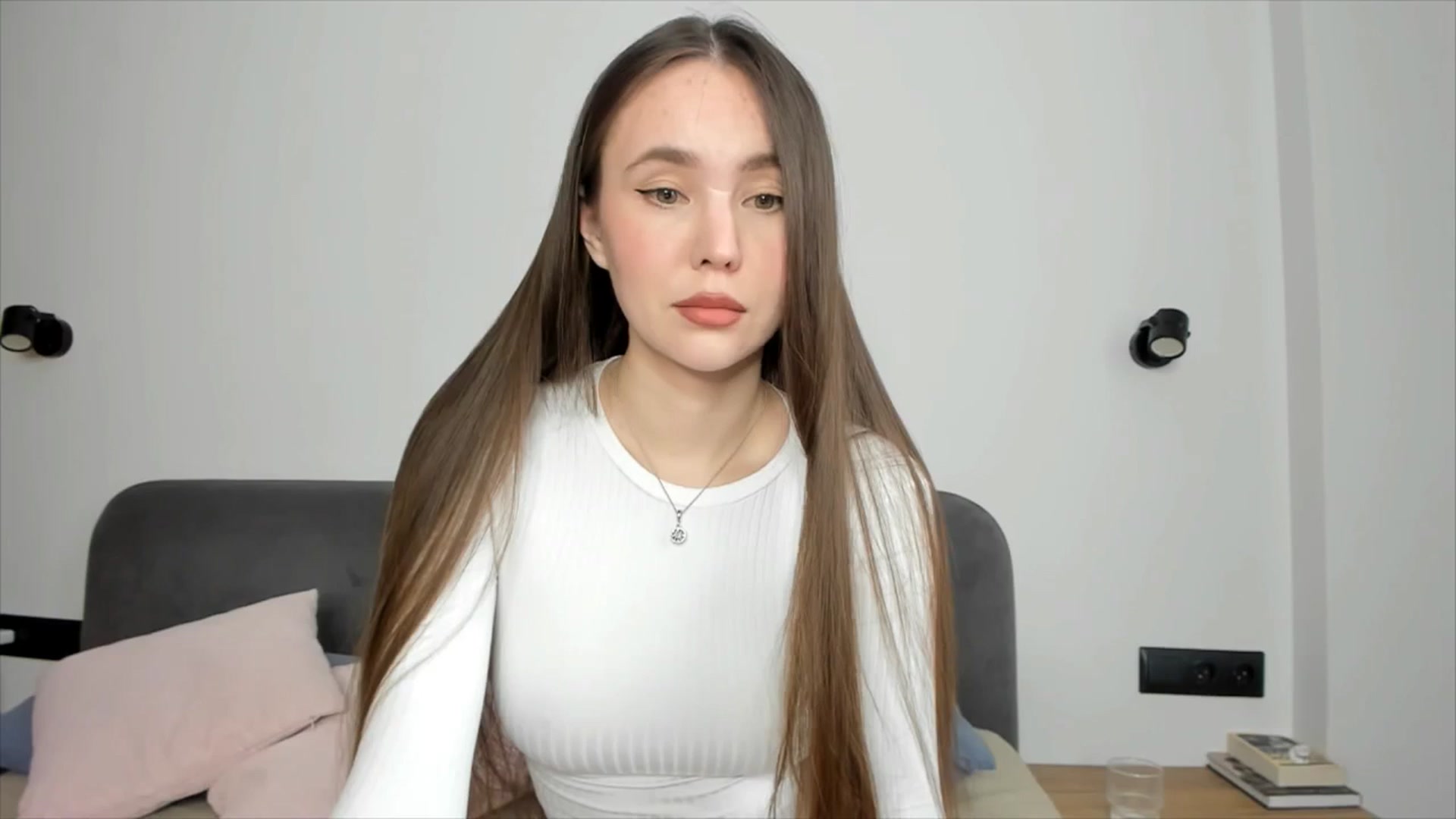 Gallery image thumbnail from SofiaShy's myfreecams stream on, 06/10/2024, 13:15 image 6 of 20