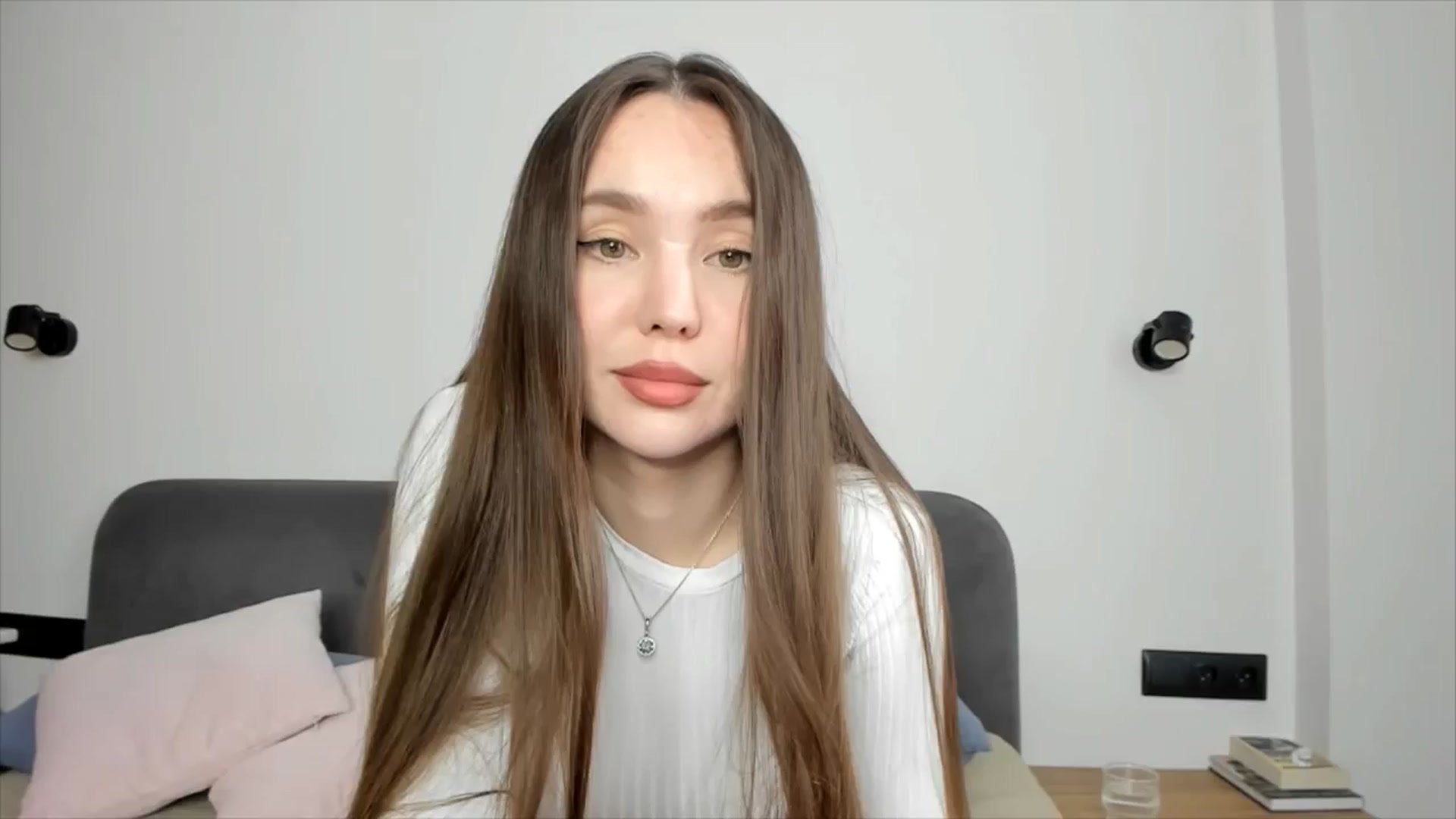 Gallery image thumbnail from SofiaShy's myfreecams stream on, 06/10/2024, 13:15 image 13 of 20