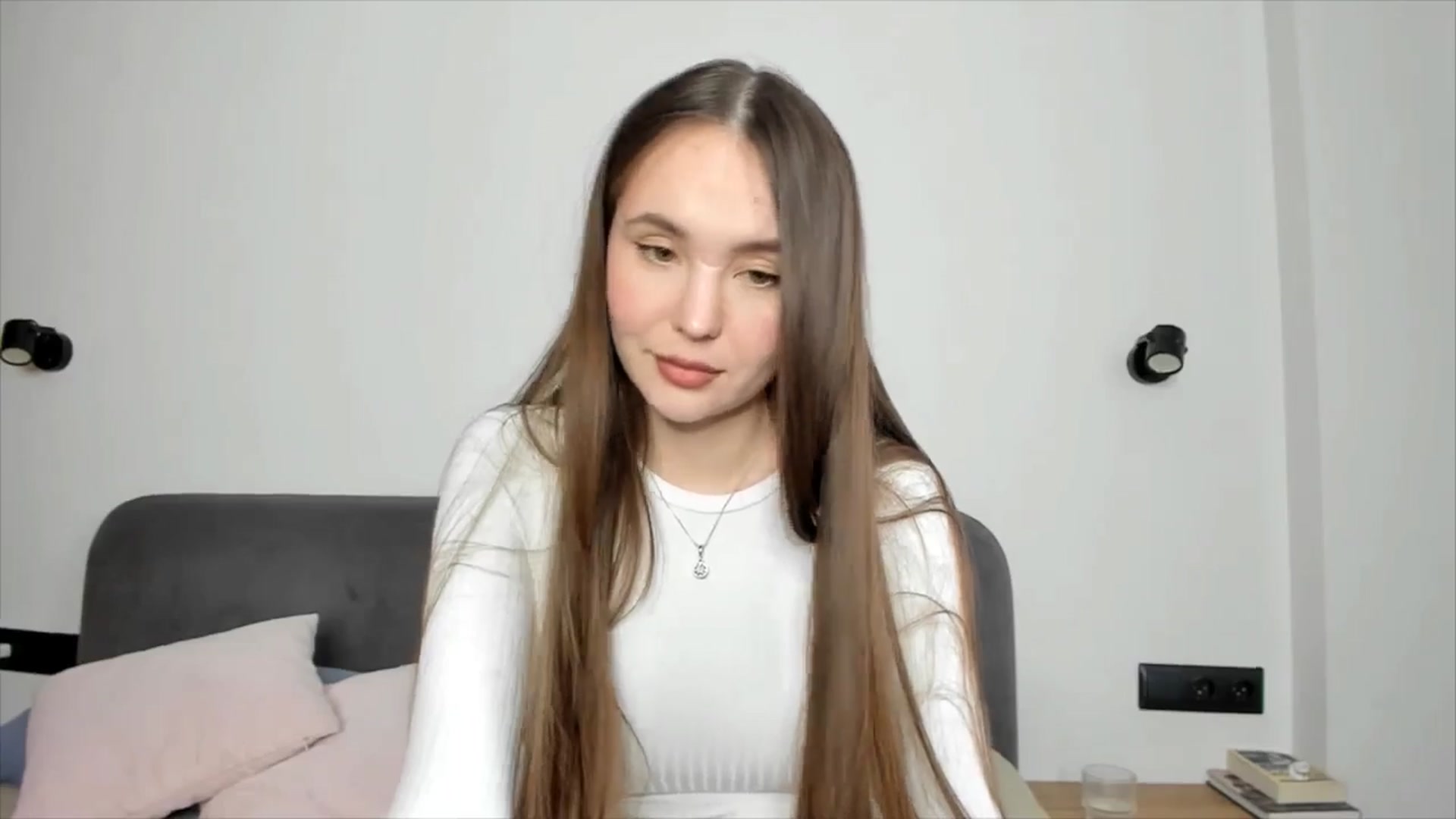 Gallery image thumbnail from SofiaShy's myfreecams stream on, 06/10/2024, 13:47 image 8 of 20