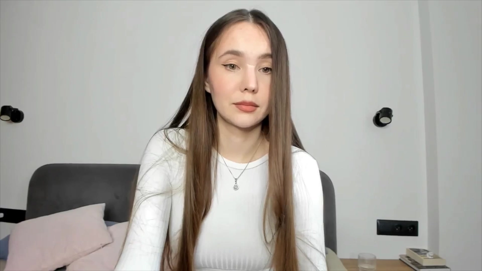 Gallery image thumbnail from SofiaShy's myfreecams stream on, 06/10/2024, 13:47 image 9 of 20