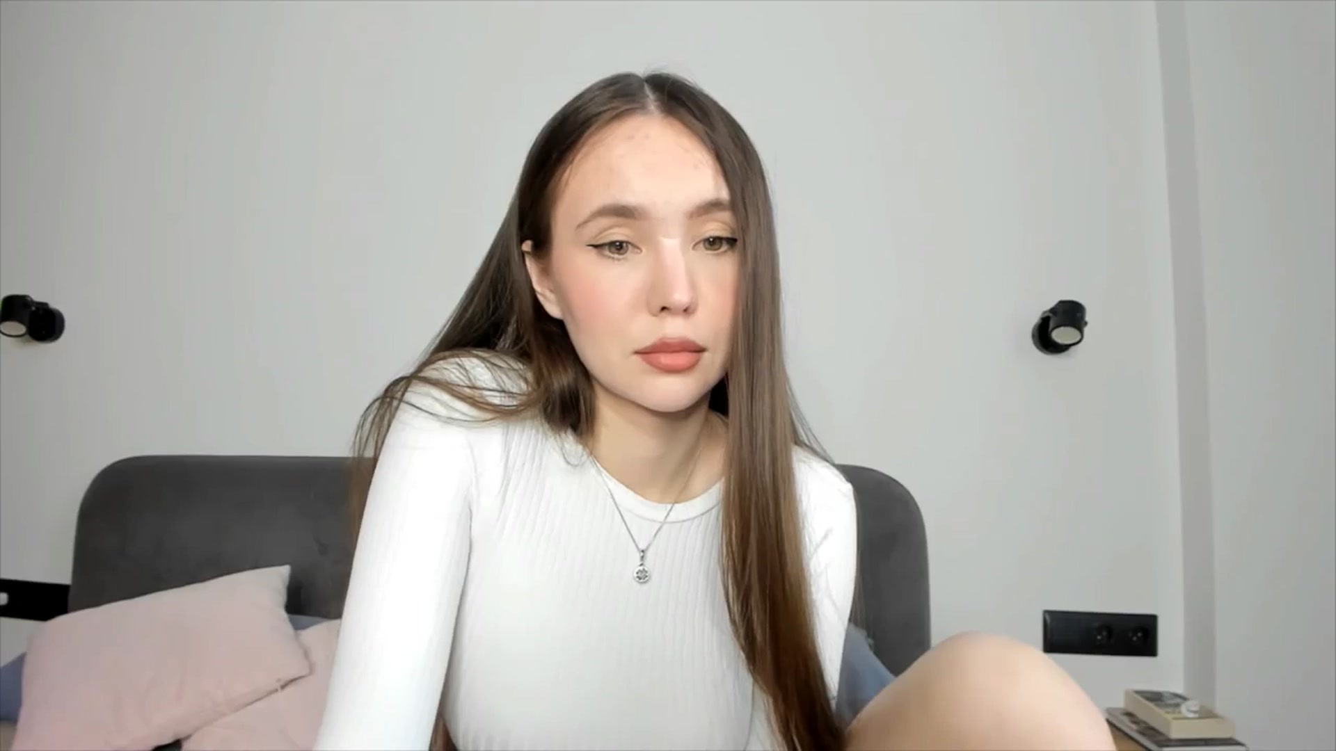 Gallery image thumbnail from SofiaShy's myfreecams stream on, 06/10/2024, 13:47 image 19 of 20