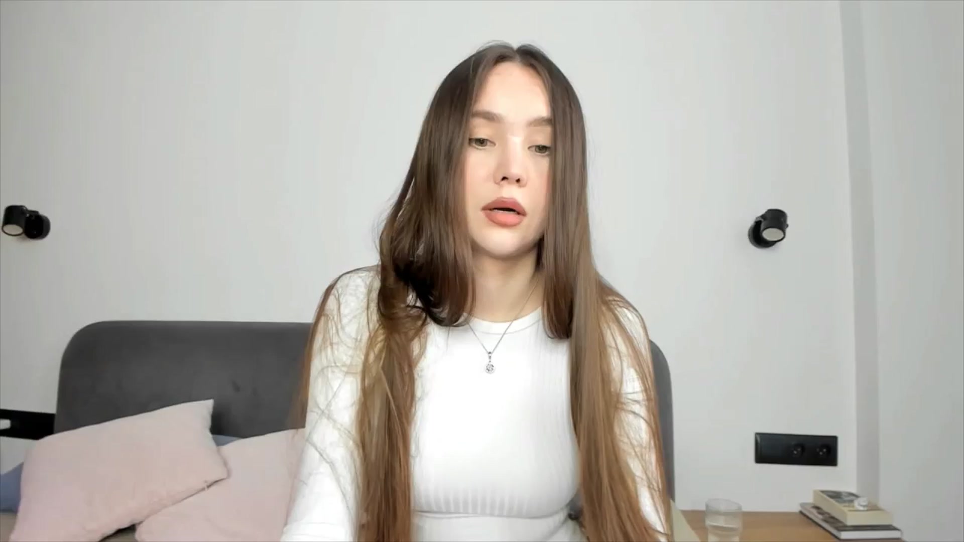 Gallery image thumbnail from SofiaShy's myfreecams stream on, 06/10/2024, 13:47 image 3 of 20