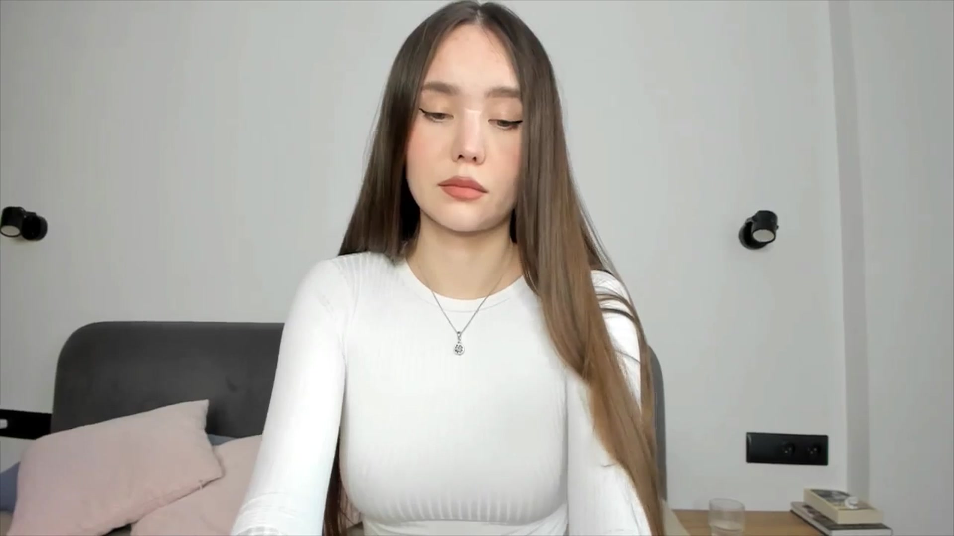 Gallery image thumbnail from SofiaShy's myfreecams stream on, 06/10/2024, 13:47 image 12 of 20