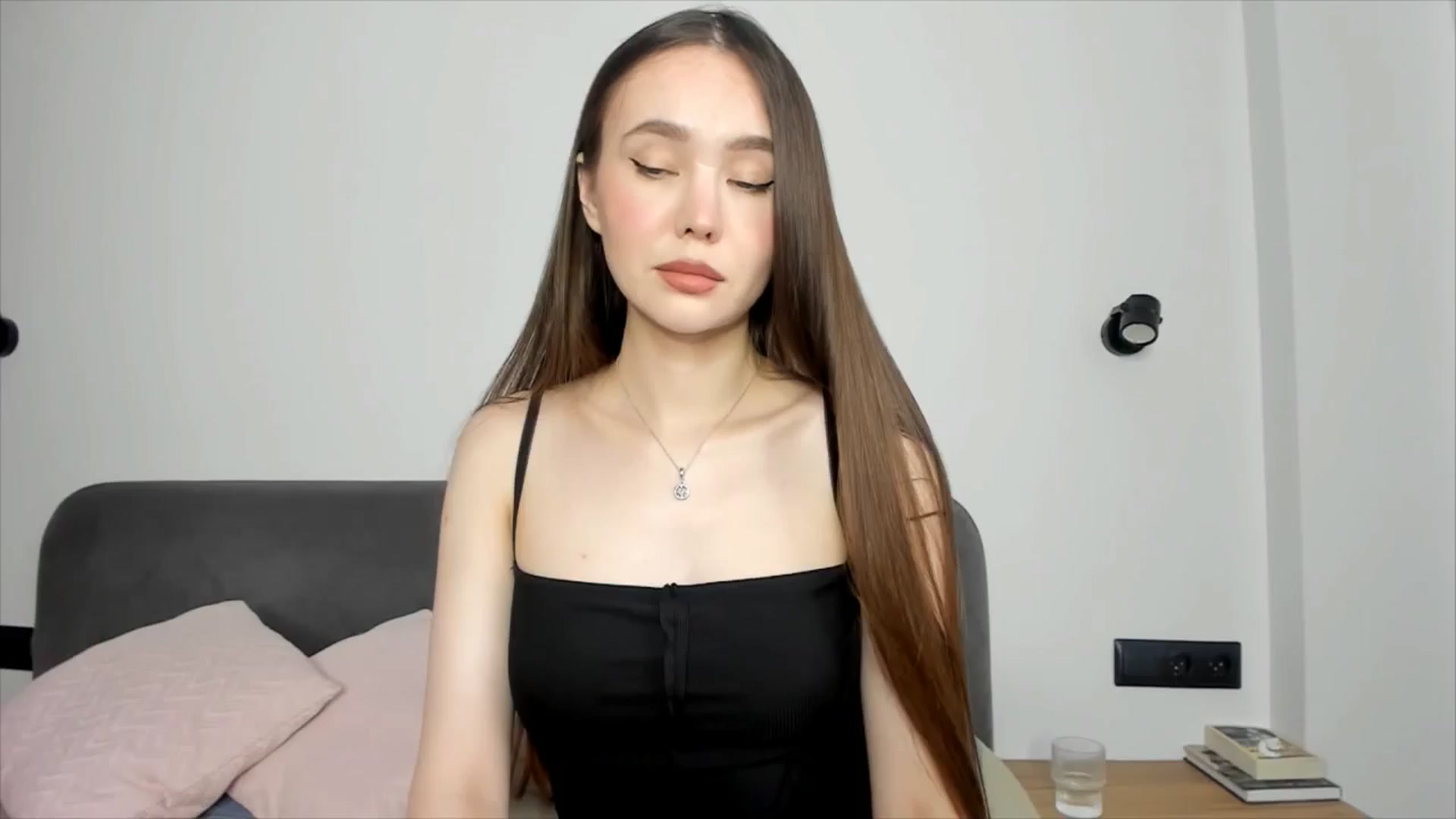 Gallery image thumbnail from SofiaShy's myfreecams stream on, 06/13/2024, 12:41 image 17 of 20
