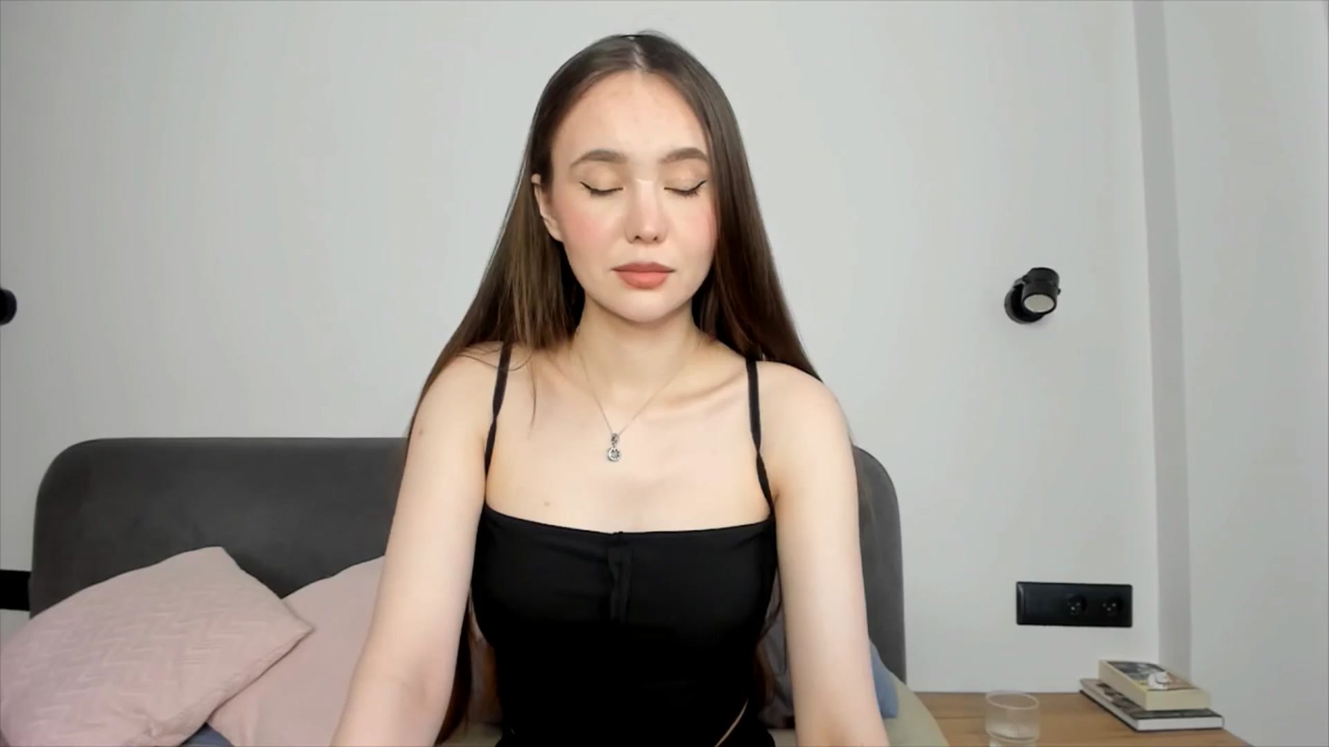 Gallery image thumbnail from SofiaShy's myfreecams stream on, 06/13/2024, 12:41 image 6 of 20
