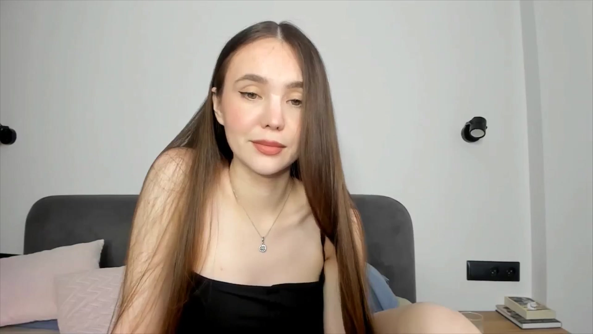 Gallery image thumbnail from SofiaShy's myfreecams stream on, 06/13/2024, 13:59 image 19 of 20